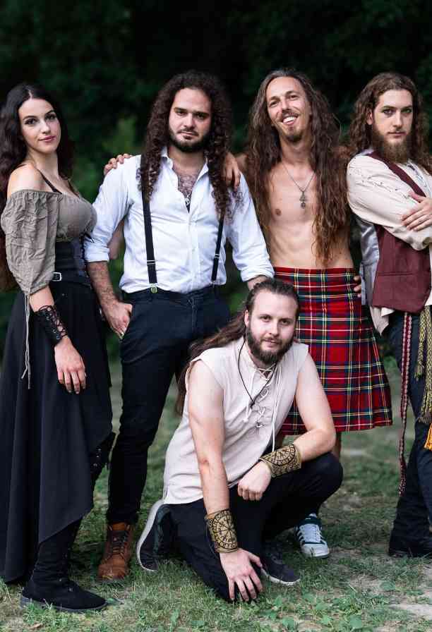 Jimmy & The Scots Folk Band in concerto