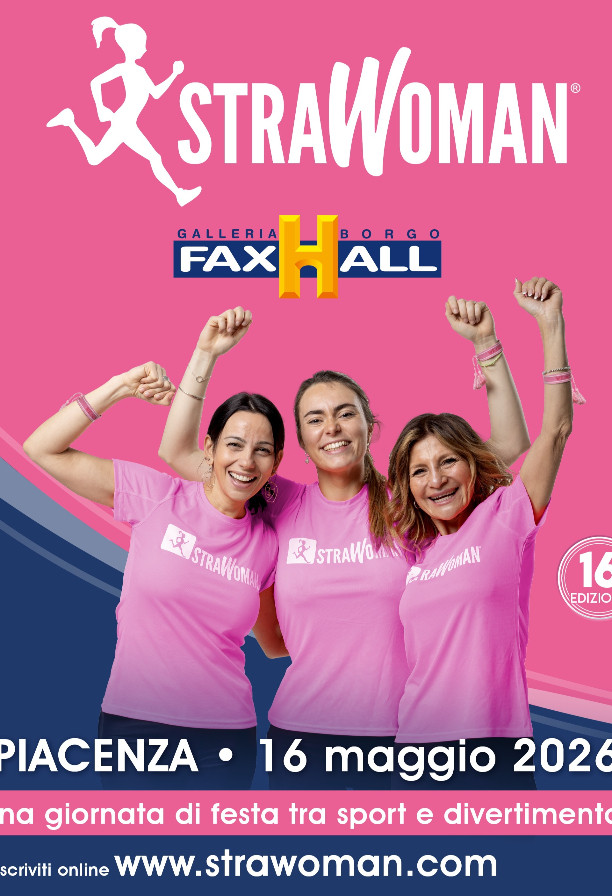 StraWoman FaxHall