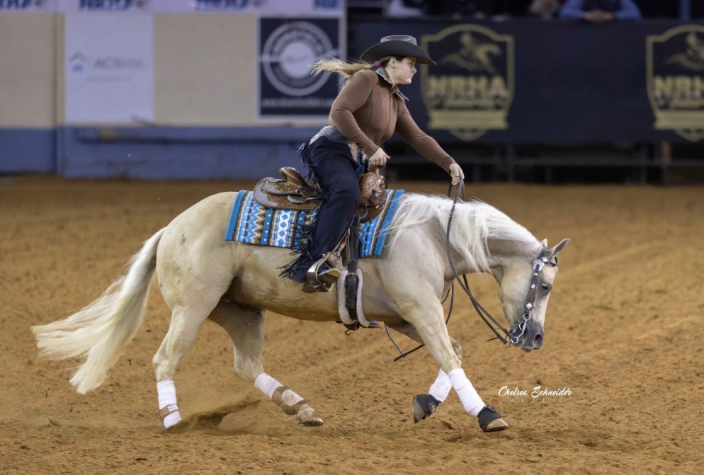 Gloria Spiaggi durante una gara di equitazione