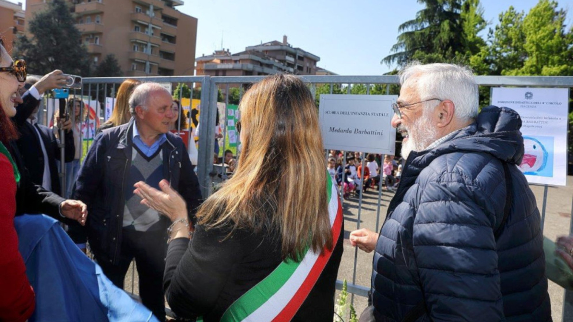 Non più “scuola di via Ottolenghi”, ora è la “Medarda Barbattini”