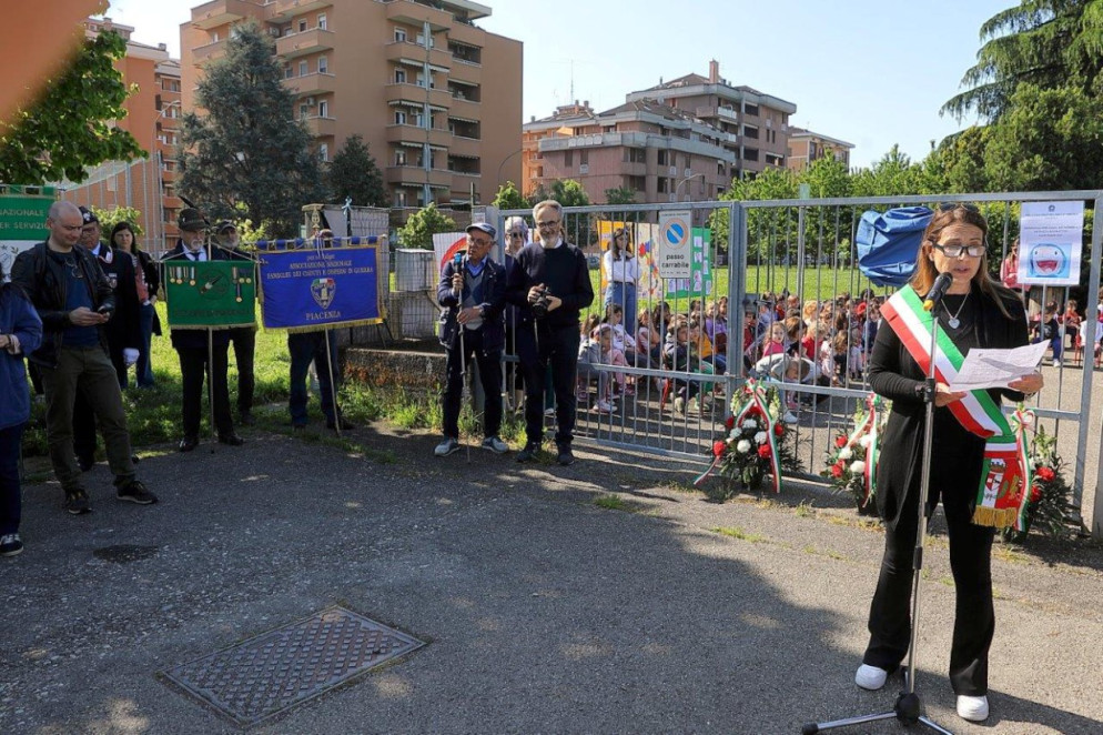 L'intitolazione della scuola alla staffetta partigiana “Medarda Barbattini”