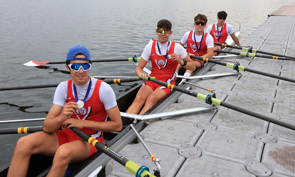 Il Quattro di coppia vincitore della medaglia d'argento