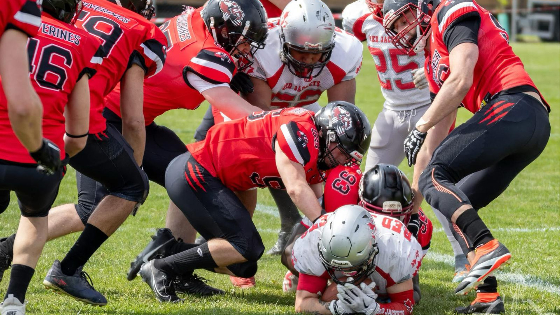 Football americano, vittoria e leadership del campionato per i Wolverines