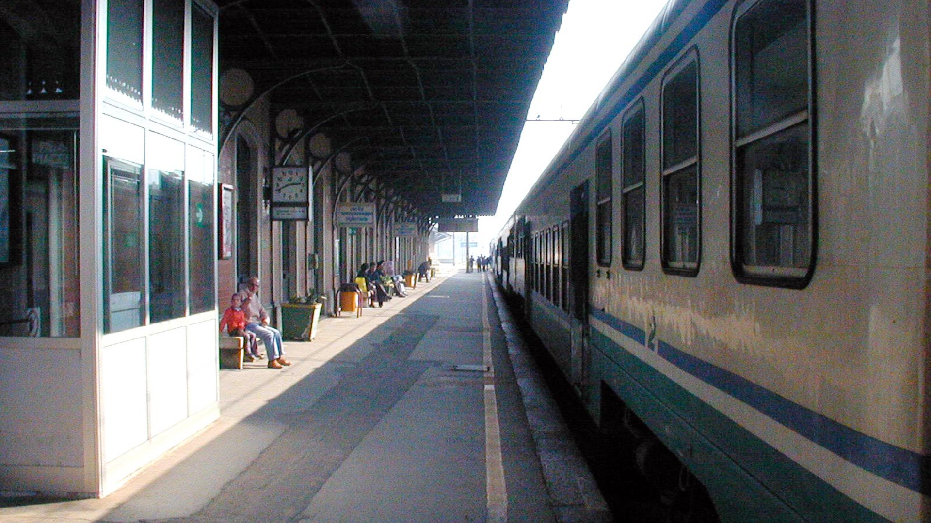 Un 27enne di Guardamiglio travolto e ucciso da un treno, bloccata la Milano-Piacenza