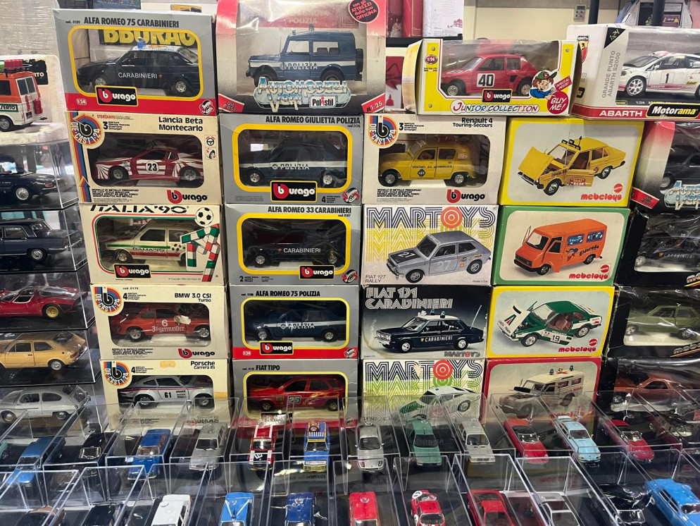 Muri di automobiline di ogni scala