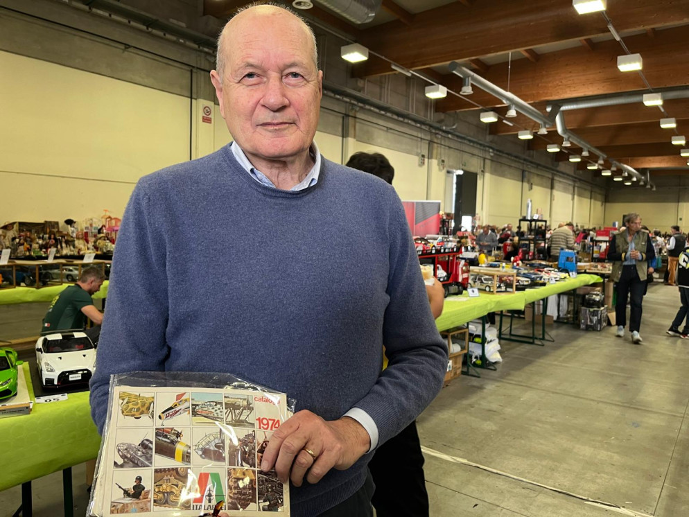 Luciano Luppi e il suo acquisto in fiera: cataloghi di giocattoli