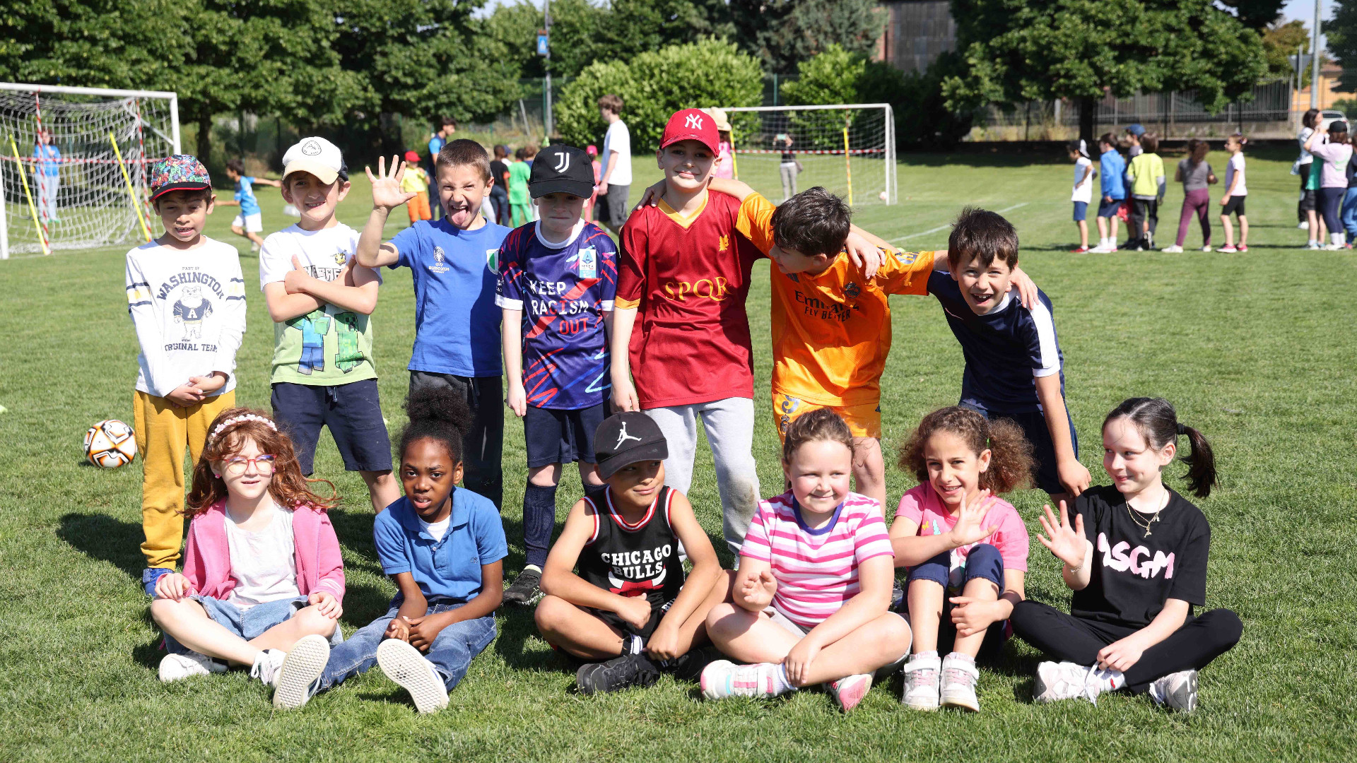 Una classe della Pezzani che ha aderito alla giornata- © Libertà/Claudio Cavalli