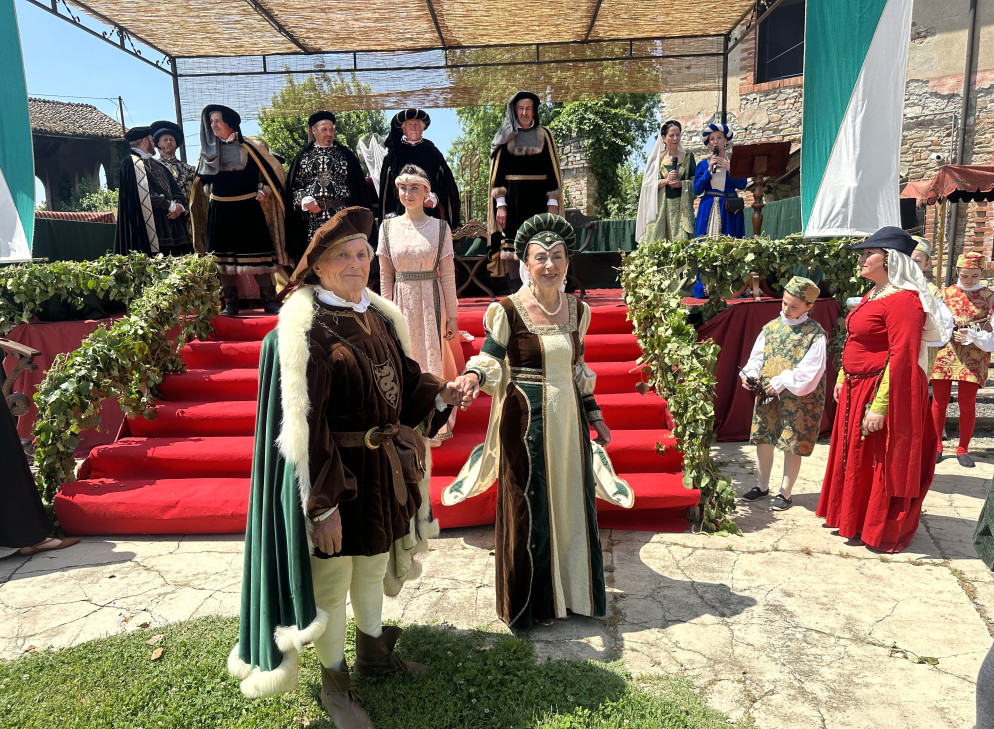 Le immagini del corteo storico nel fotoservizio di Pietro Zangrandi