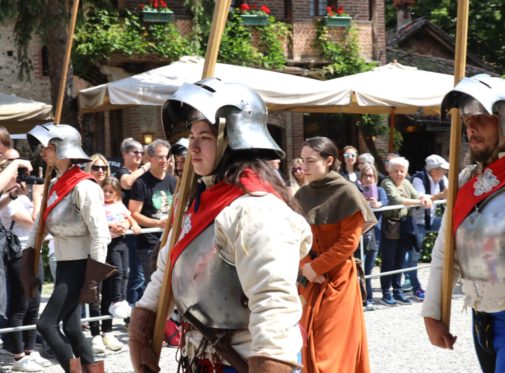 Figuranti con armatura "leggera" (foto Zangrandi)