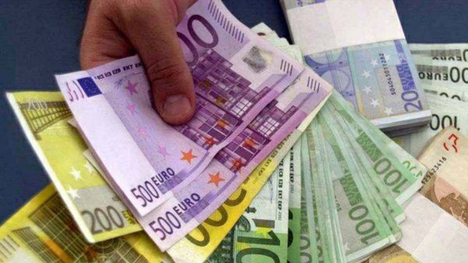 Pressione fiscale, a Piacenza mille euro pro capite