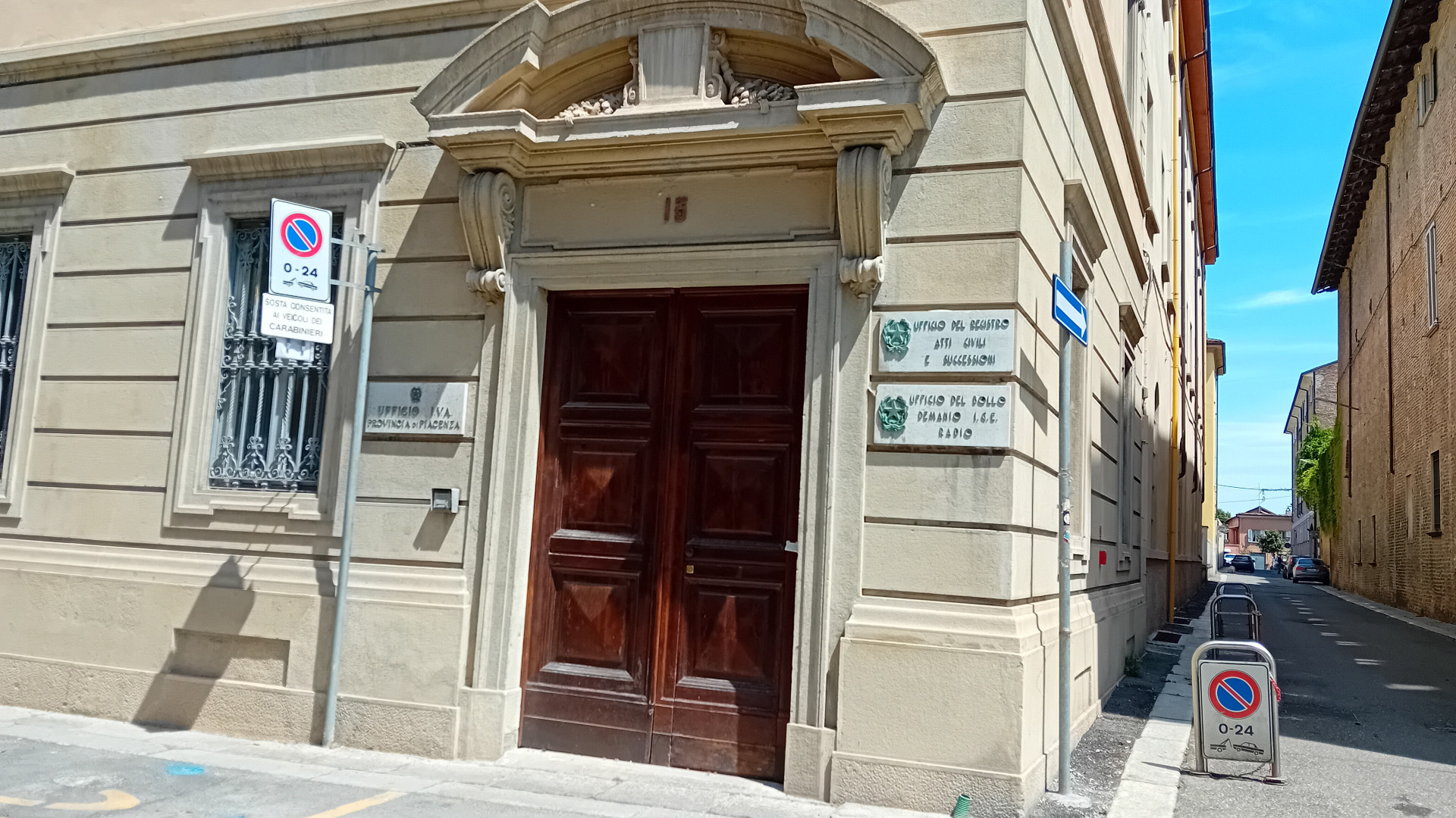 Trasloco Agenzia Entrate, i sindacati chiedono la sospensione