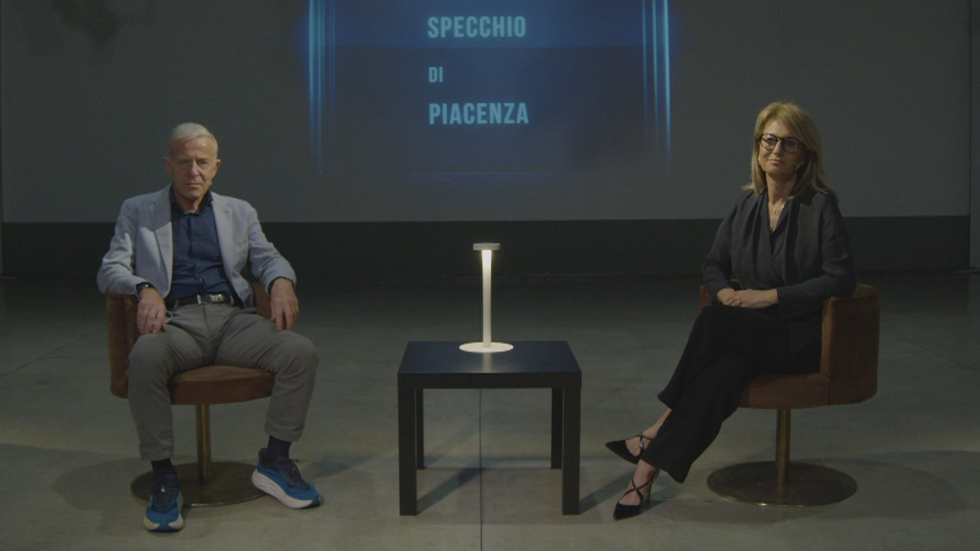 Alberto Dosi e Nicoletta Bracchi durante la trasmissione  "Lo specchio di Piacenza"