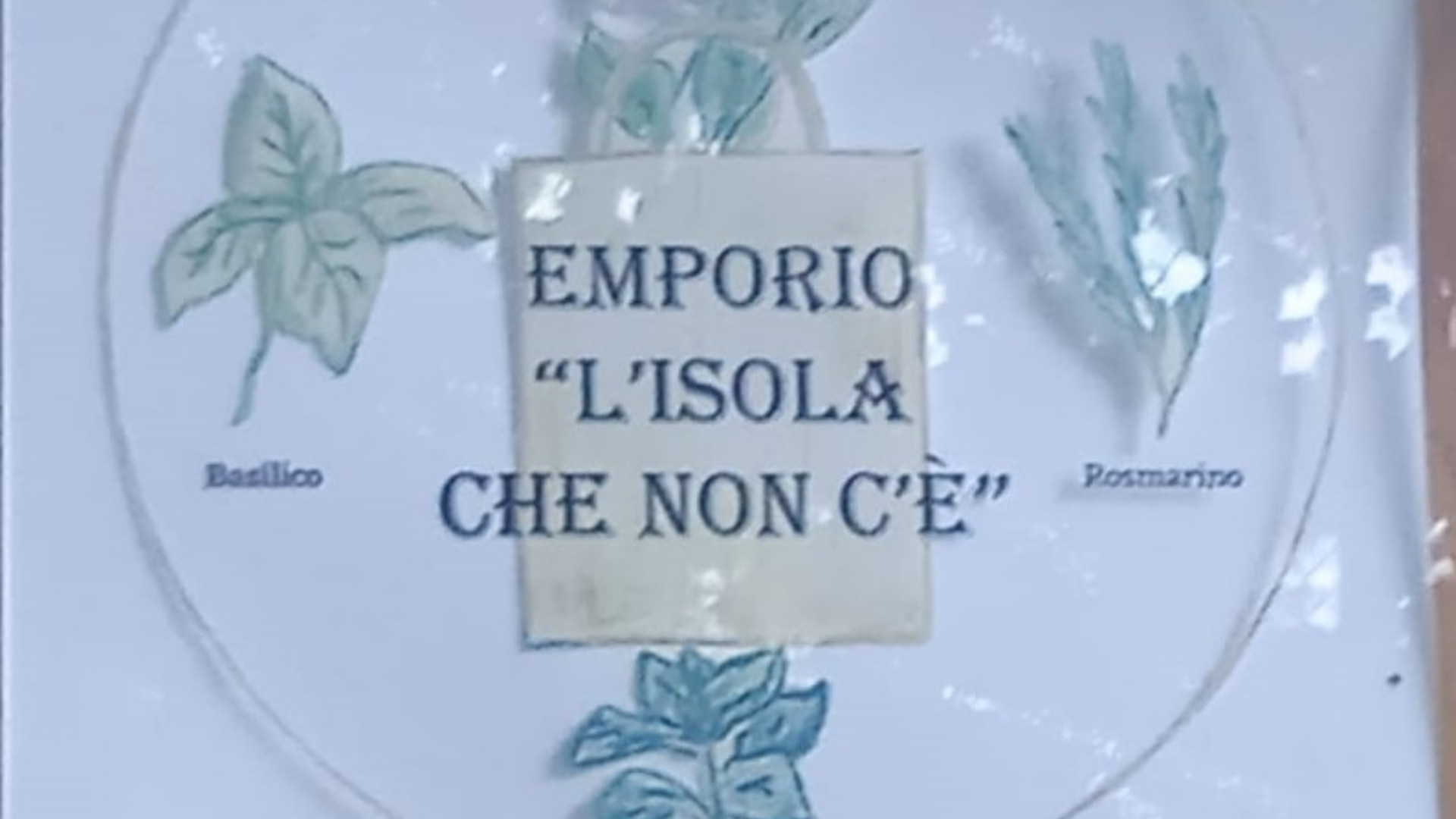 Isola che non c'è, la giovanissima Desirée Gìambini crea il nuovo logo