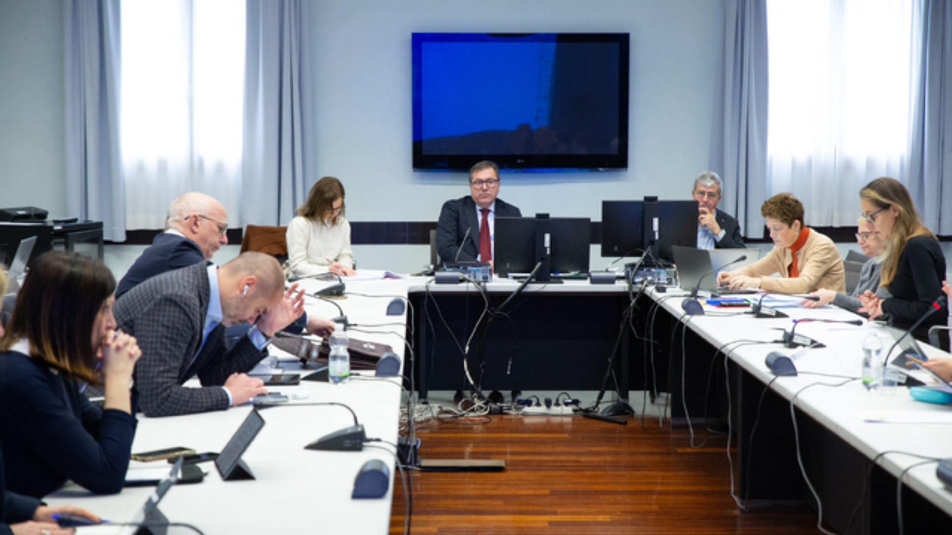 Pareri su disciplina dei condhotel e del trasporto pubblico locale