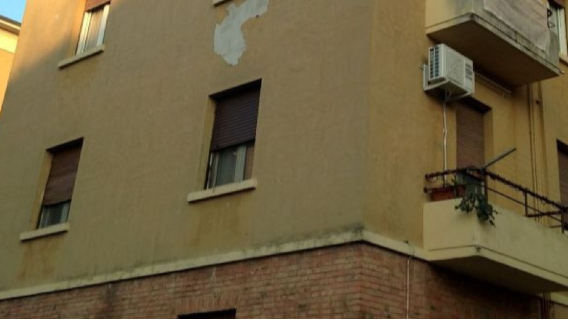 «Devo lasciare la casa ma non so dove andare». Appello di un invalido 61enne