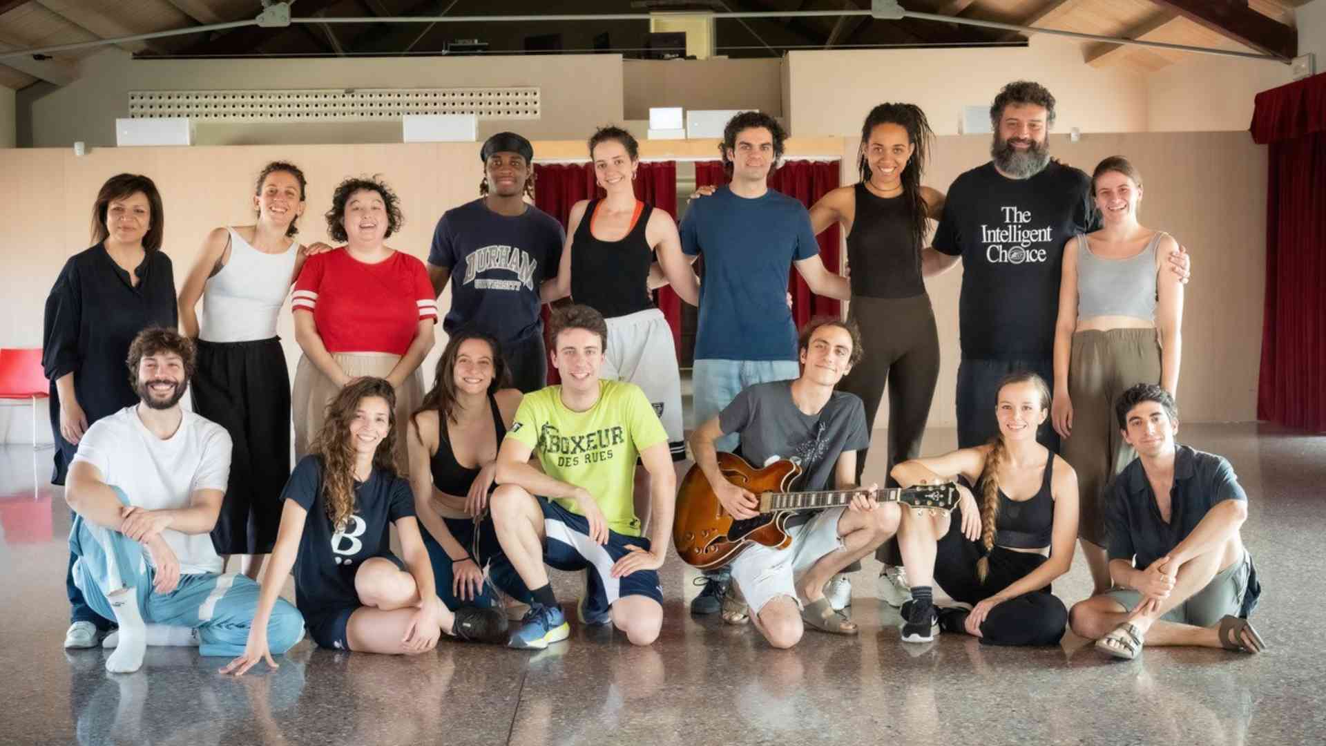 Le "Baccanti" di Leonardo Lidi suscitano emozioni e lunghissimi applausi a Veleia