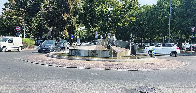 Fontana di via XXI Aprile 