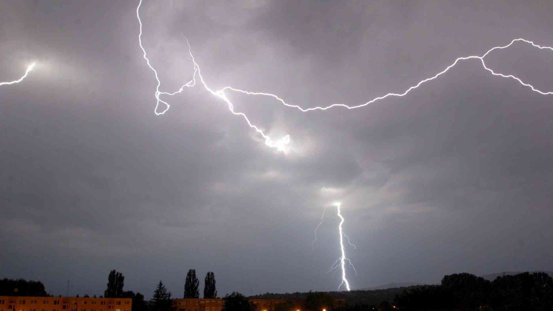 Allerta meteo, si prevedono temporali improvvisi