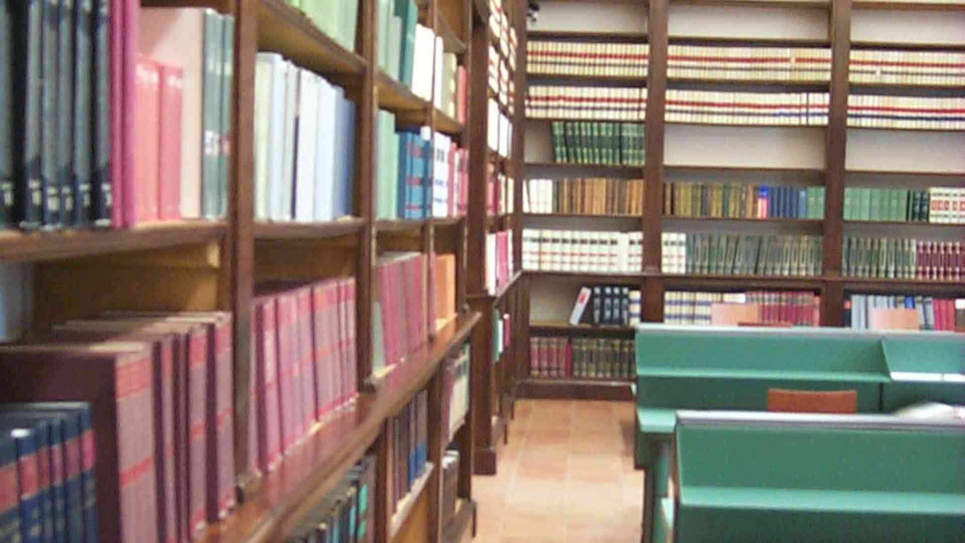 Nelle biblioteche di Piacenza da domani entra in vigore l'orario estivo