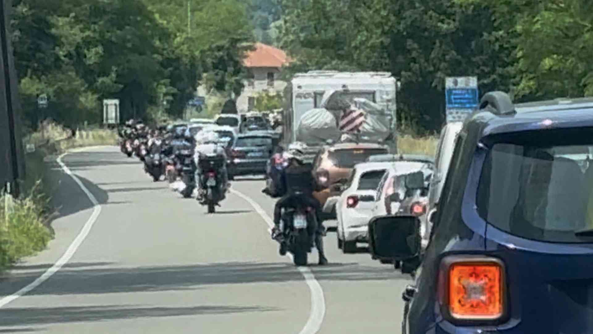 Statale 45, via quattro semafori per ridurre le code