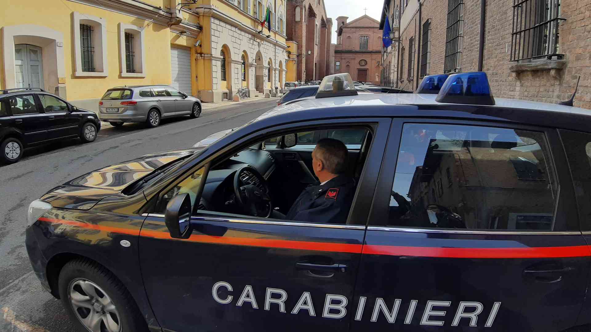 carabinieri tribunale