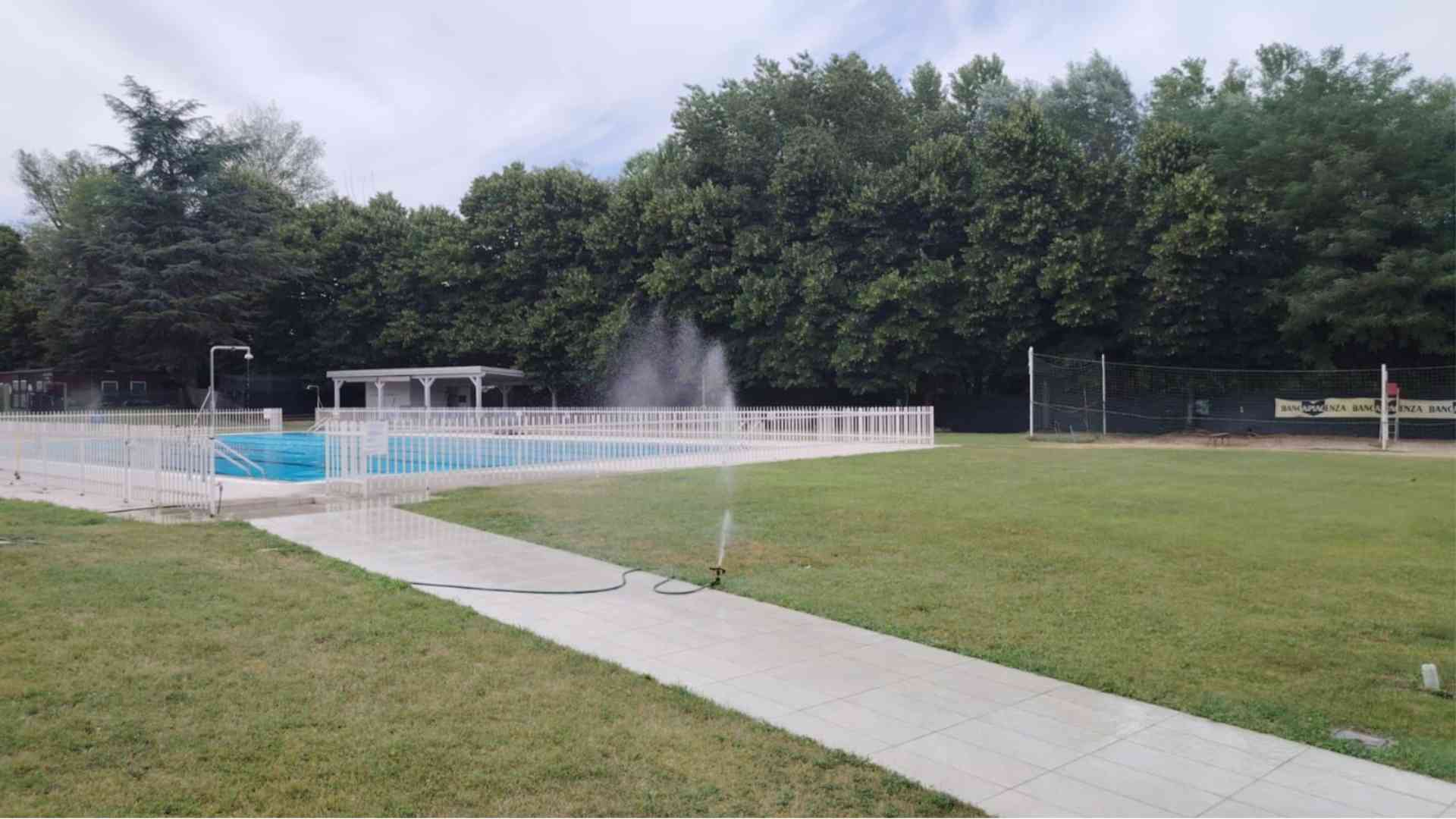 Pianello, niente tuffi in piscina anche per questo weekend