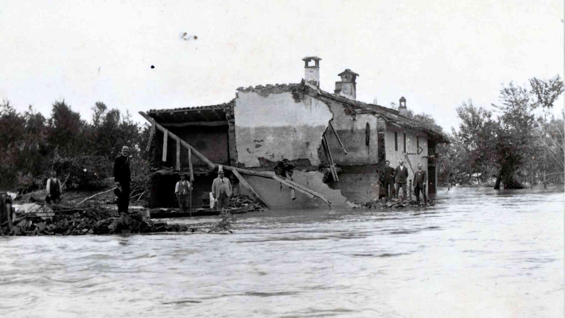 «Tutte le piene del Po: noi sempre a inseguire. E non è ancora finita»