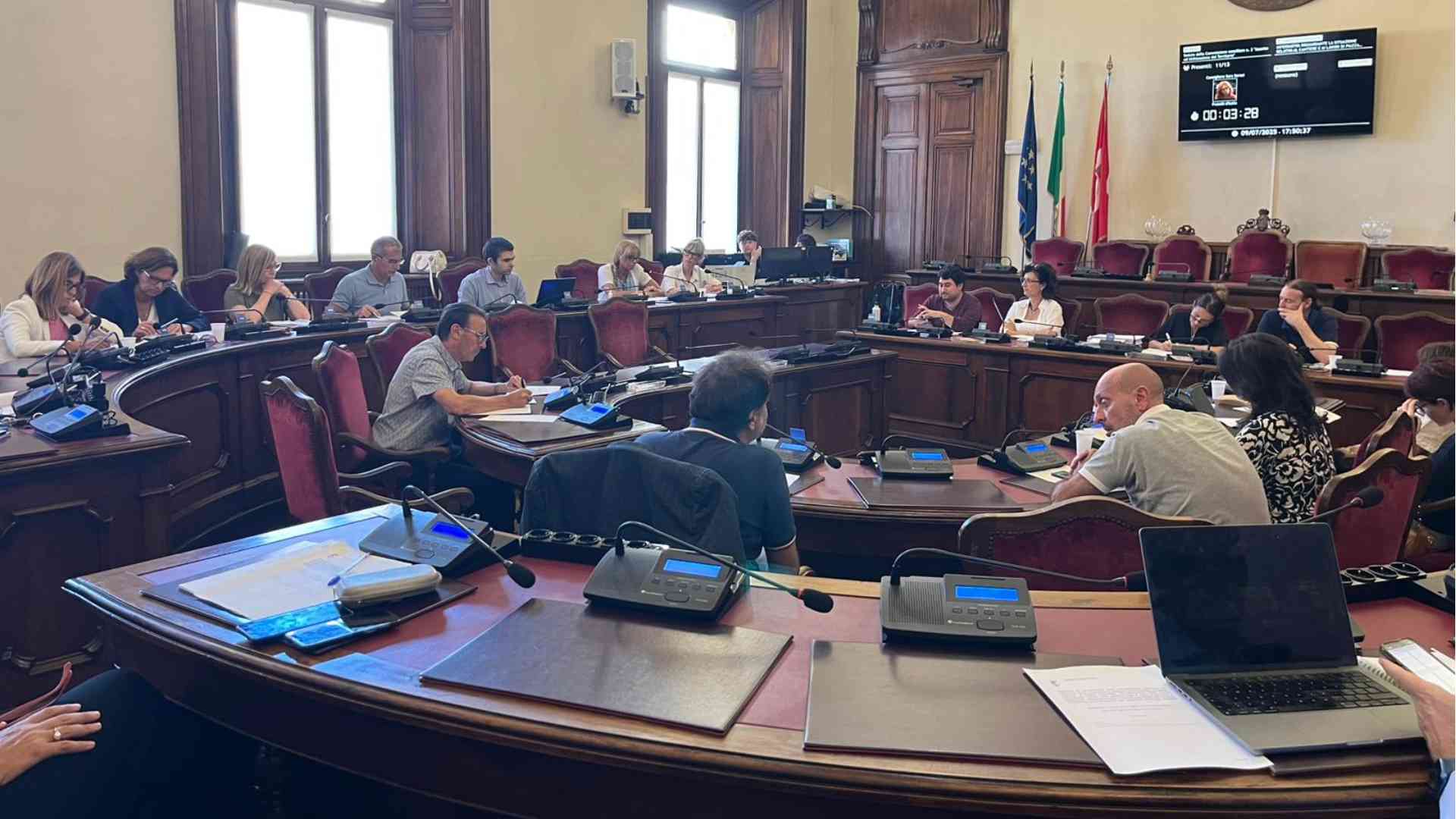 Piazza Cittadella, commissione senza tecnici: insorge la minoranza
