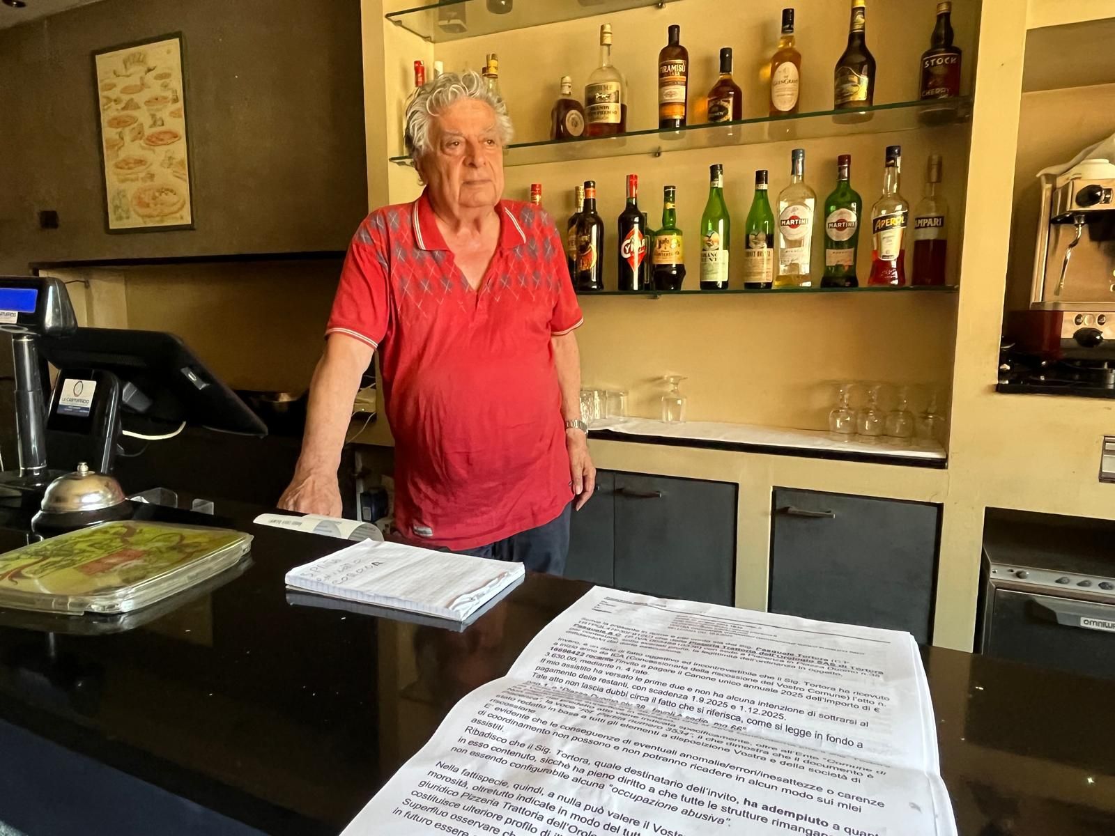 Pasquale Tortora della&nbsp;trattoria pizzeria dell’Orologio di piazza Duomo