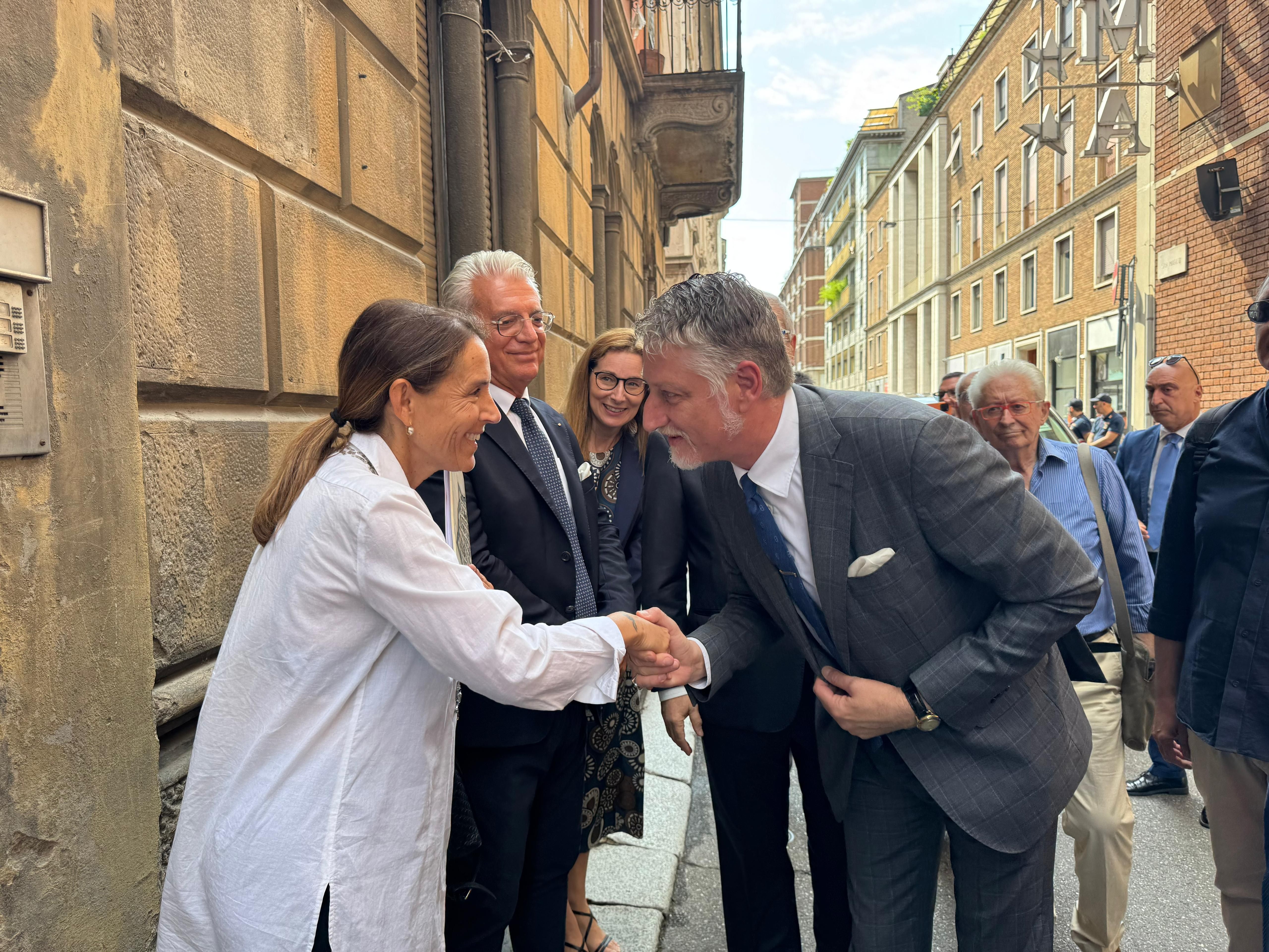 Il ministro della Cultura, Alessandro Giuli, in visita all'hotel San Marco a Piacenza