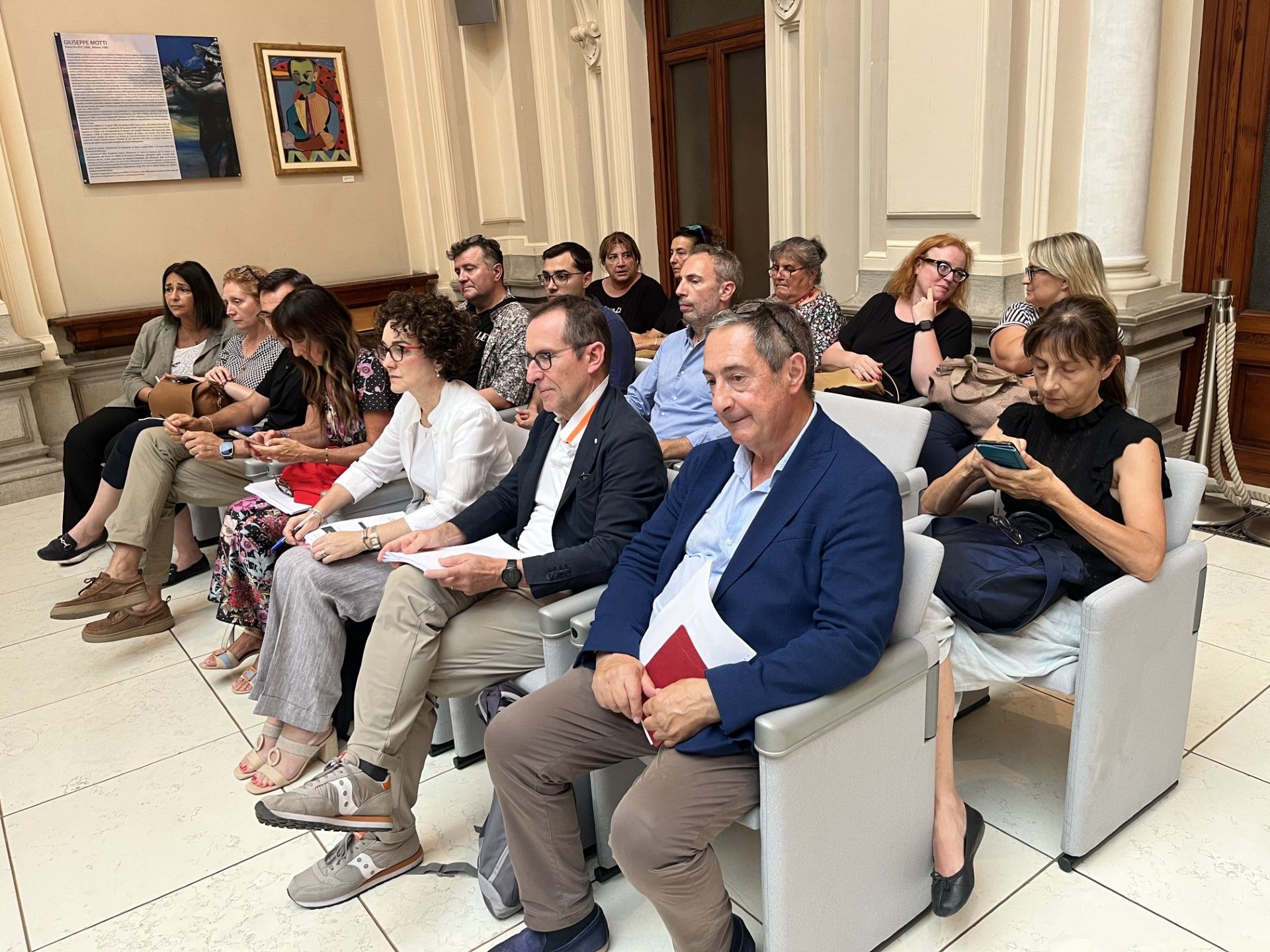 Alcuni rappresentanti dell'Ausl con la direttrice Bardasi in Provincia