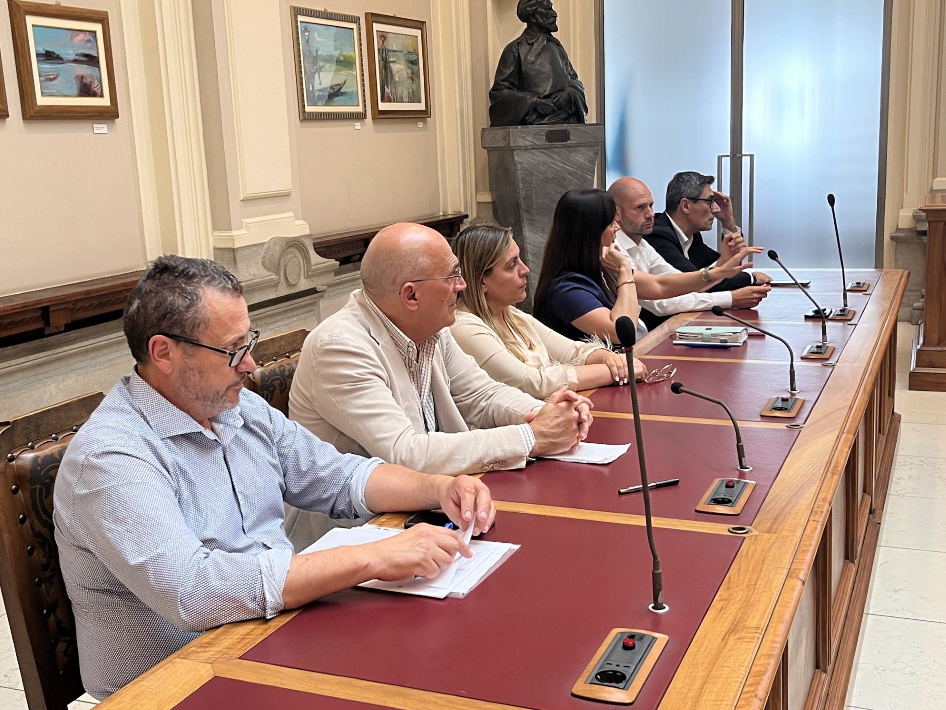 Alcuni tra i sindaci presenti in Provincia
