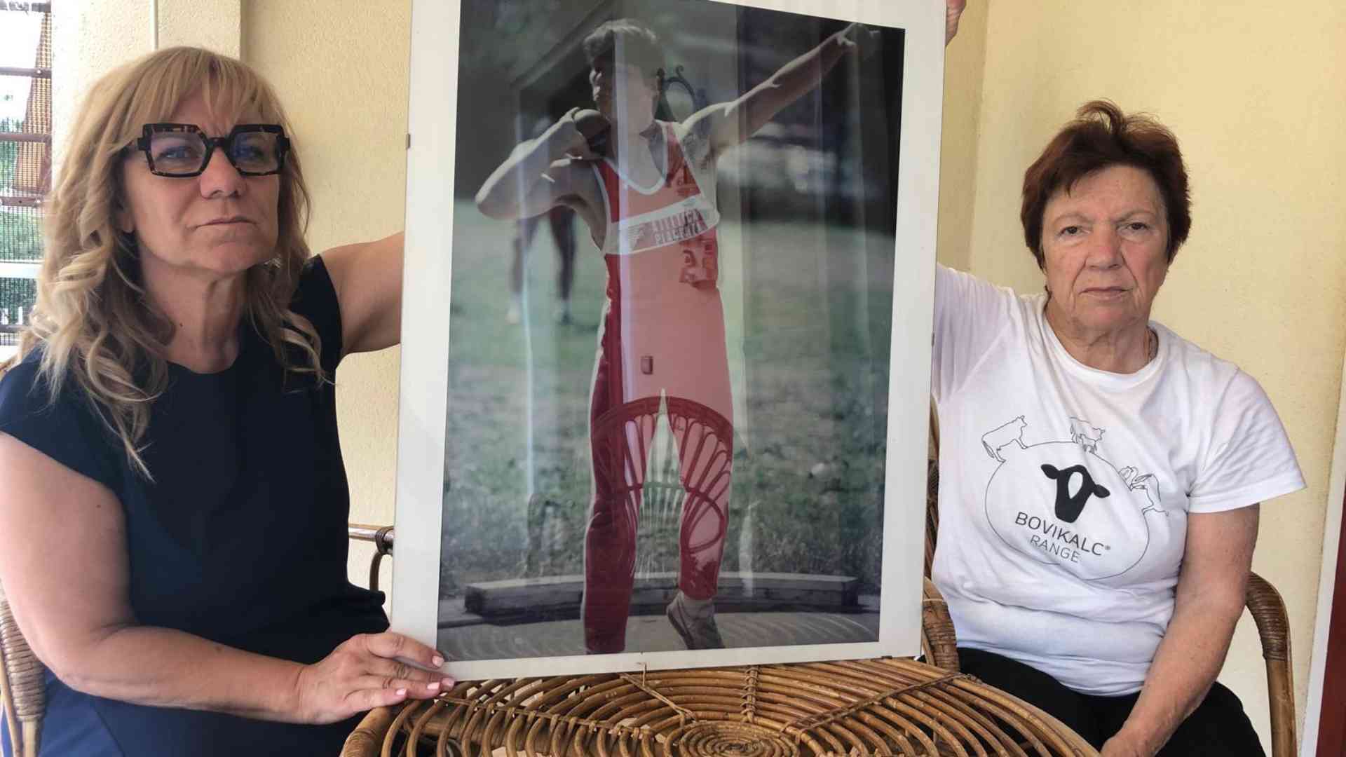 Morì in moto a Cisiano. I familiari: «Dubbi sul video, si riapra l'inchiesta»