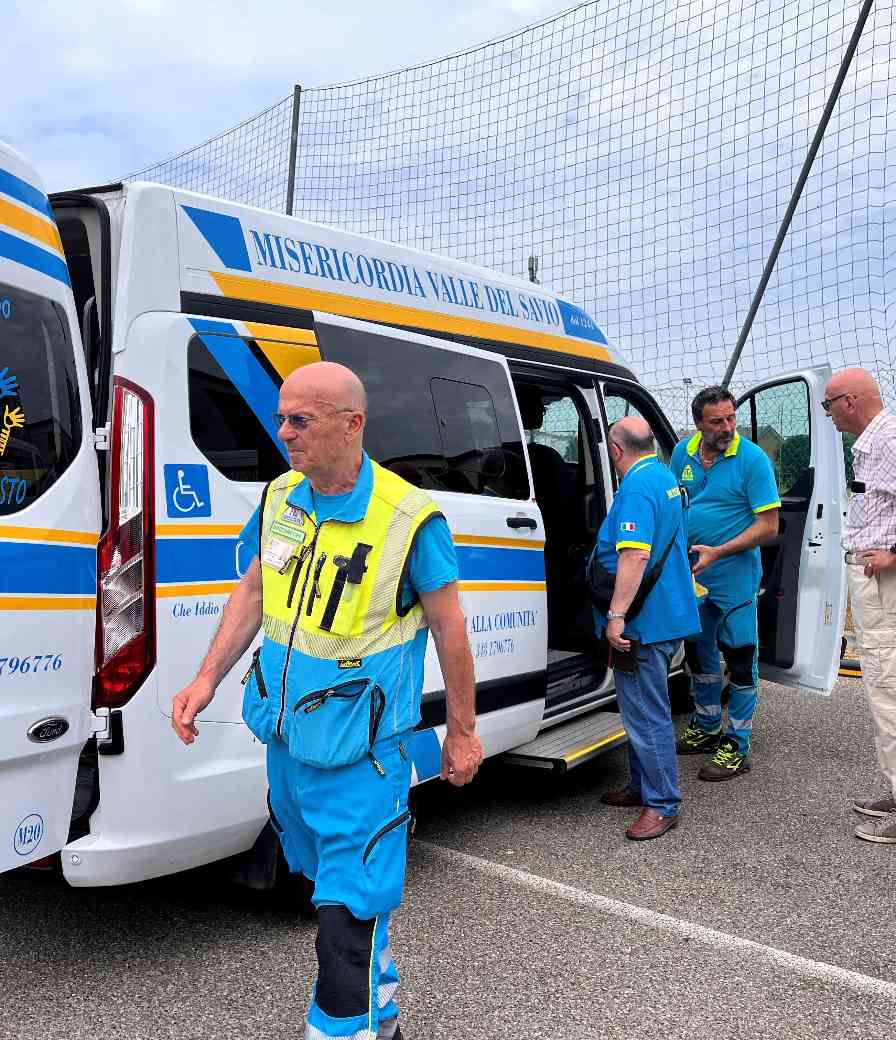 La Misericordia respira: donate tre autovetture e a breve due ambulanze
