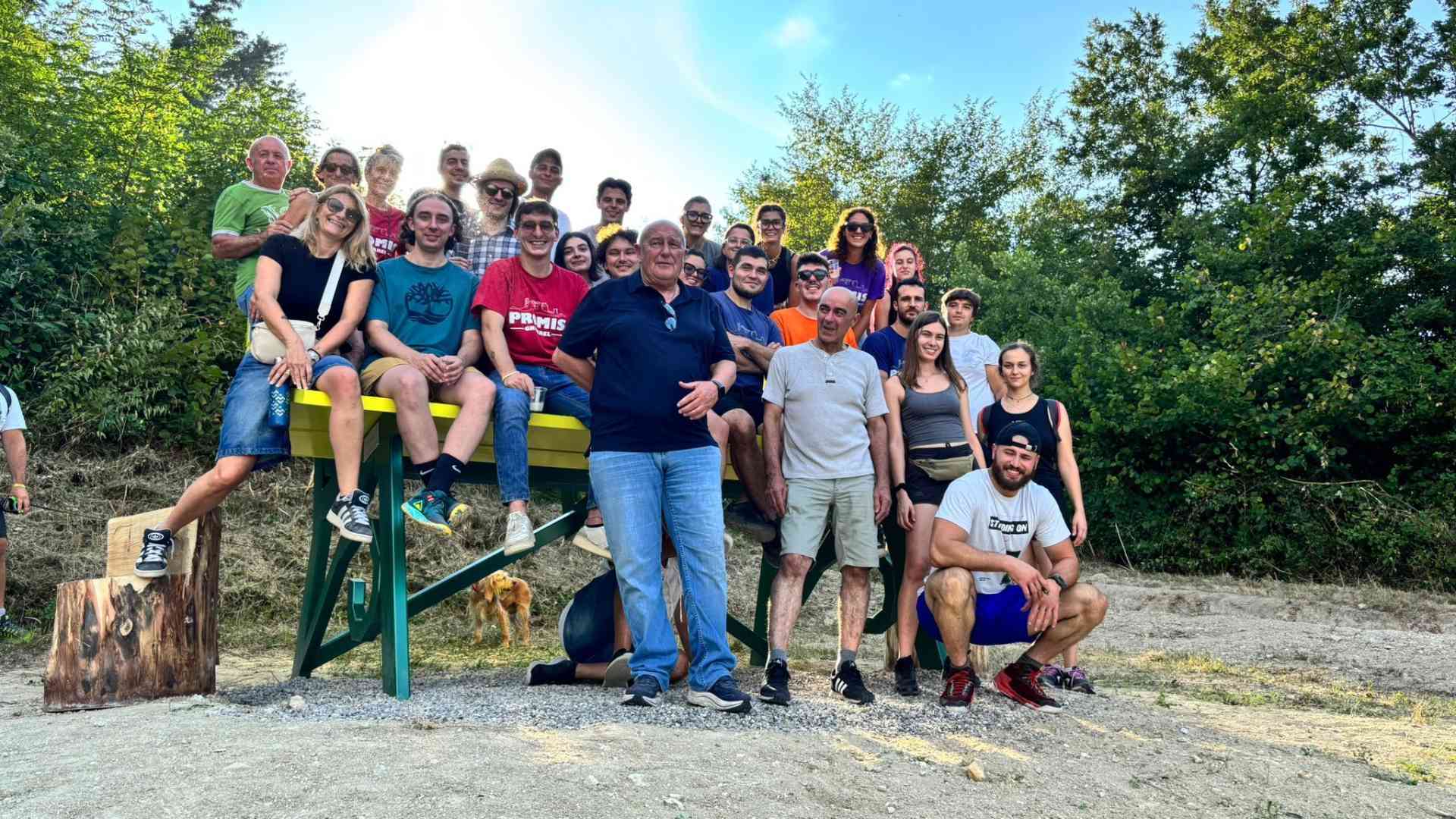 Vista su valli Vezzeno, Chero e Riglio, inaugurata la “Big Bench"