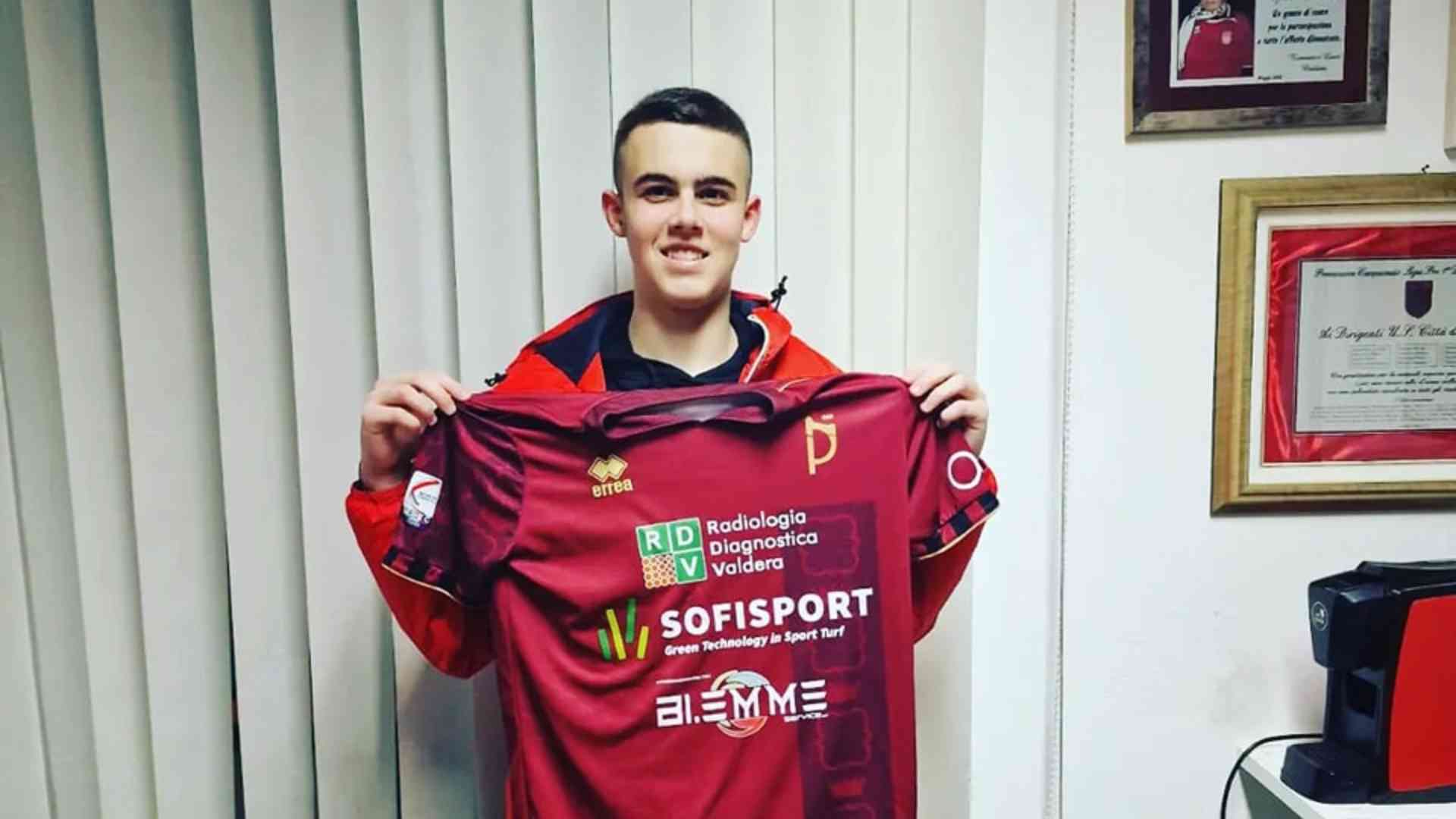 Il portiere piacentino Cavanna per il Fiorenzuola pronto per il via