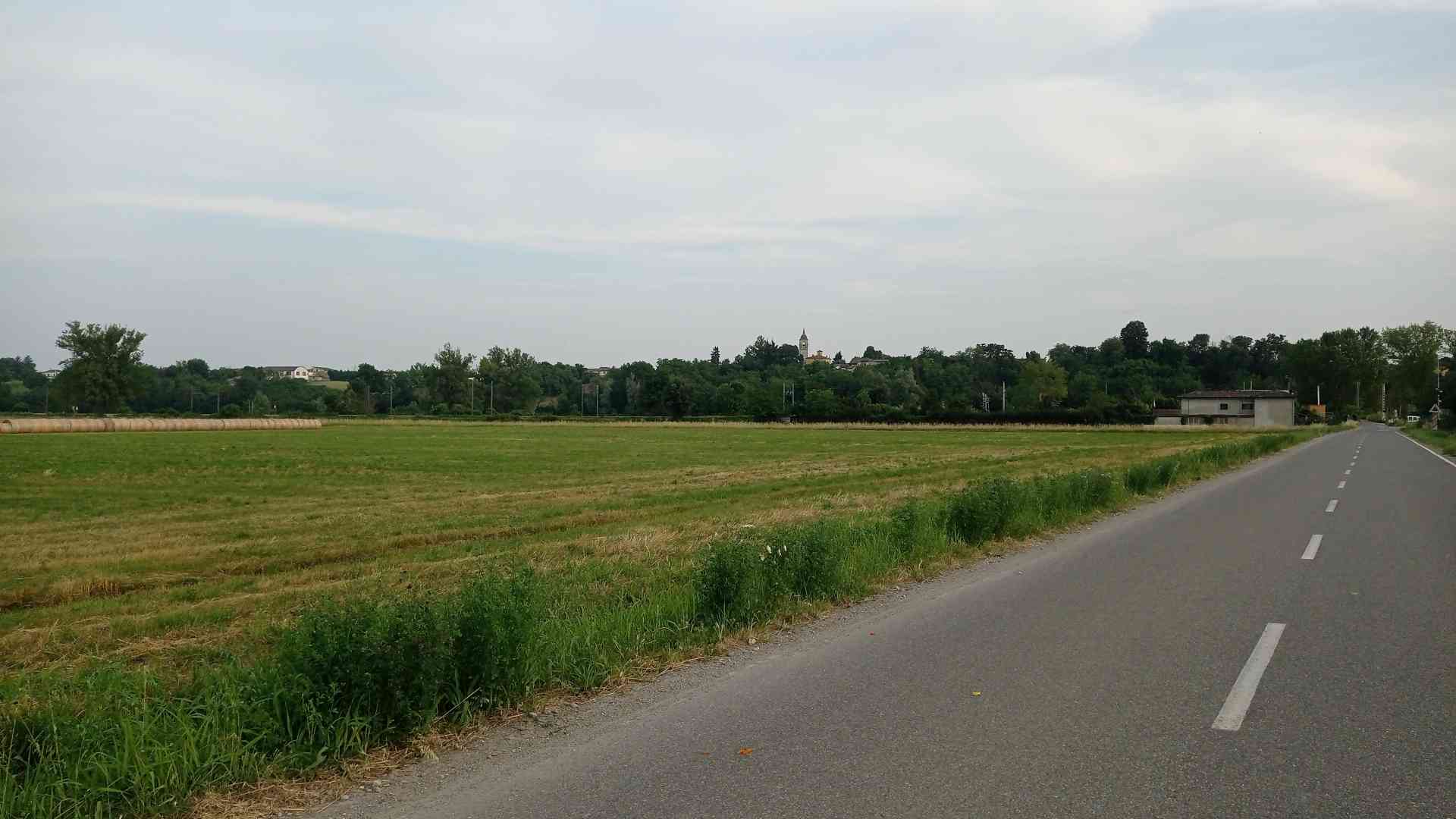 La zona a sud dell'autostrada e a est della strada del Colombarone
