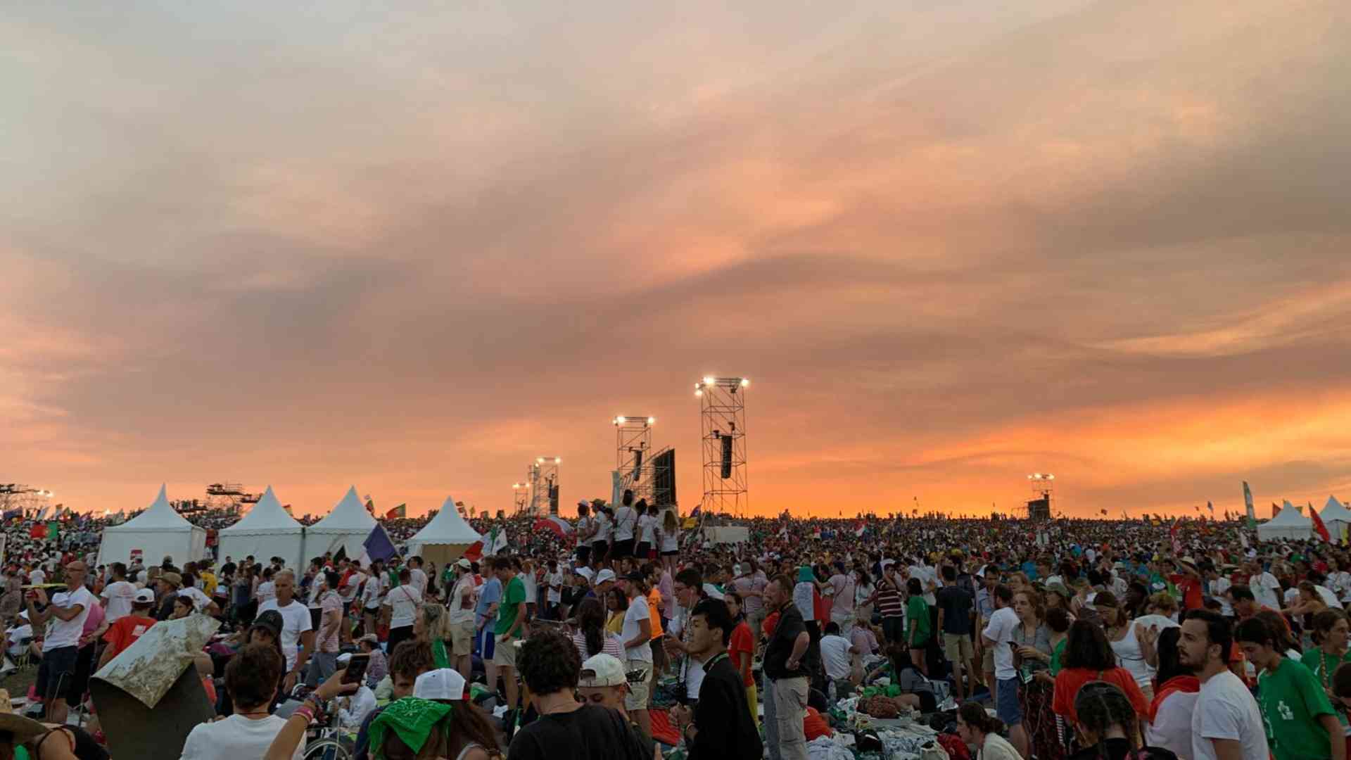 Giubileo dei giovani, oltre 320 a Roma  con papa Leone XIV