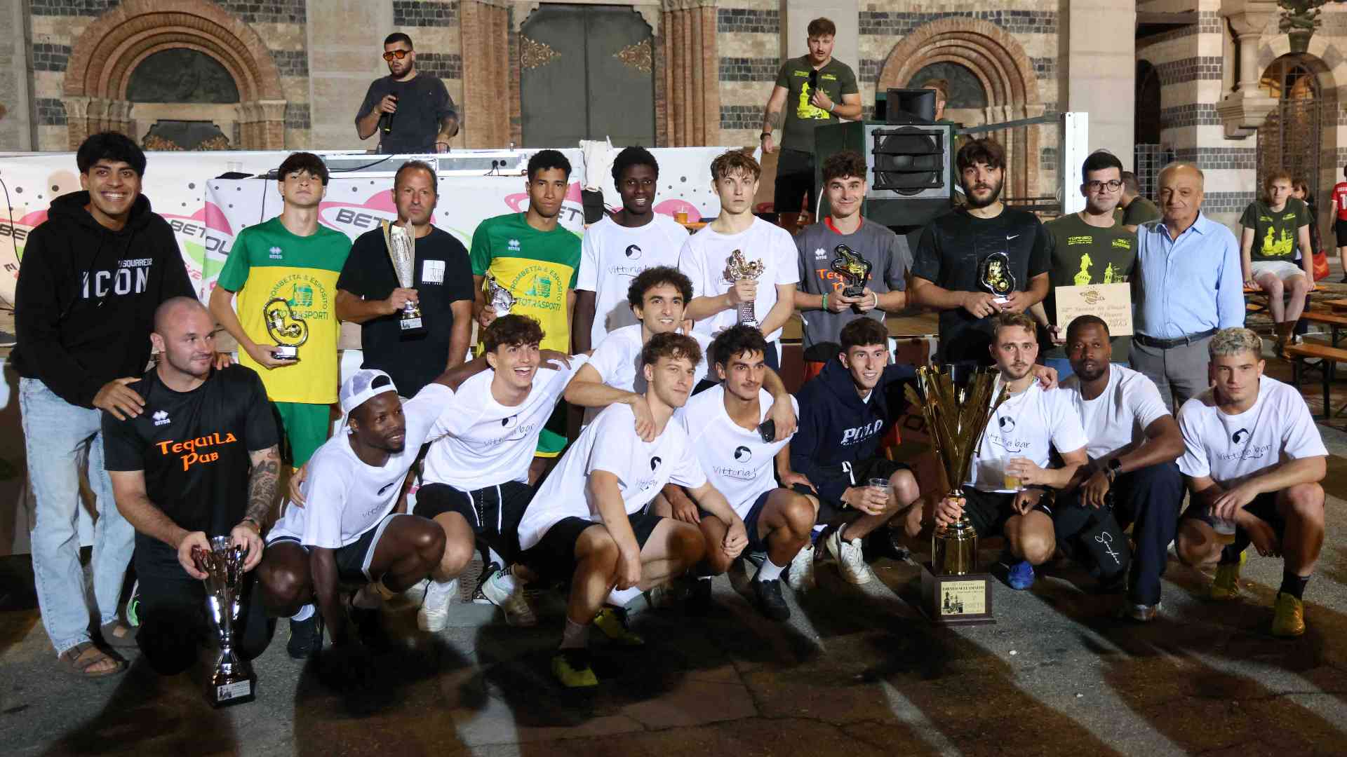Il Vittoria bar vince il Torneo della Piazza a Bettola