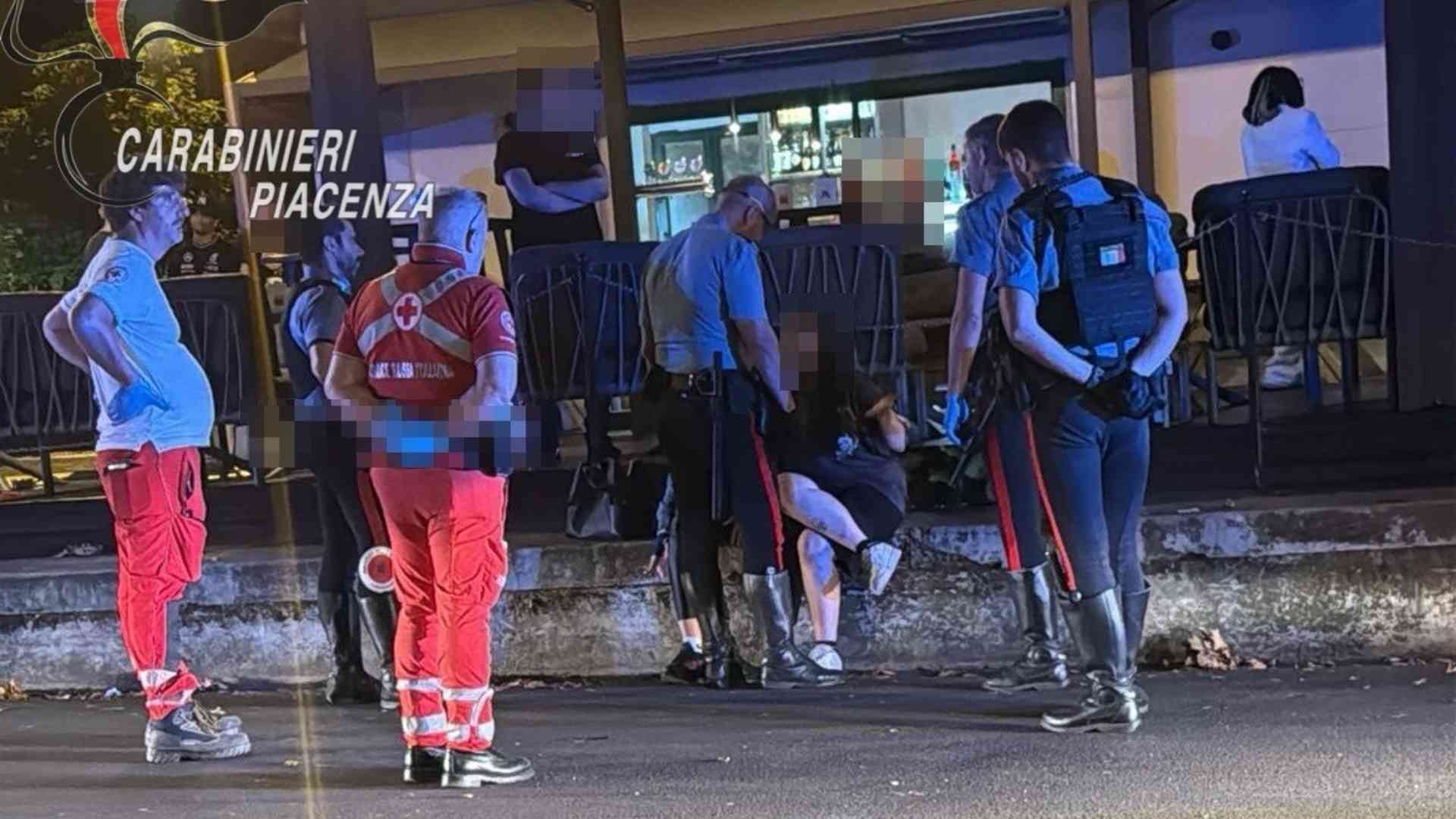 Caos in un locale sul Facsal, denunciate due ragazze