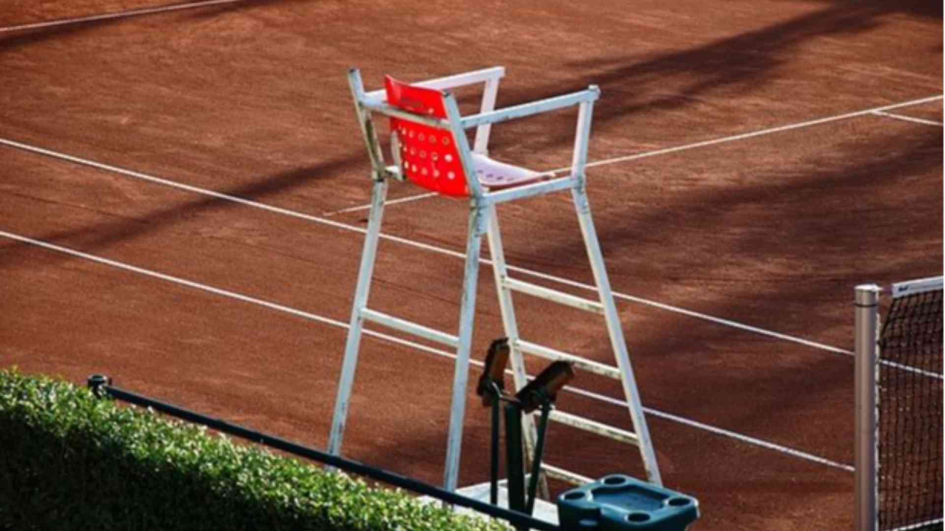 «Diciamo No ai campi polivalenti»: 500 firme perché siano solo per il tennis