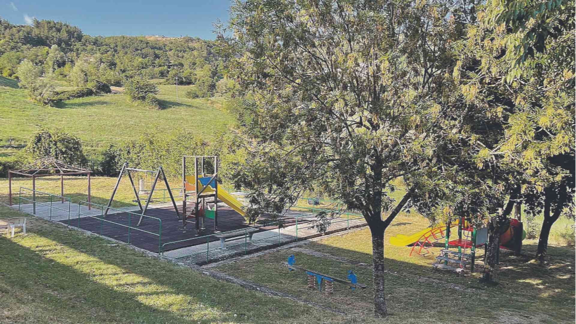 Ancora al buio il parco giochi e a Coli si offrono di pagare la luce