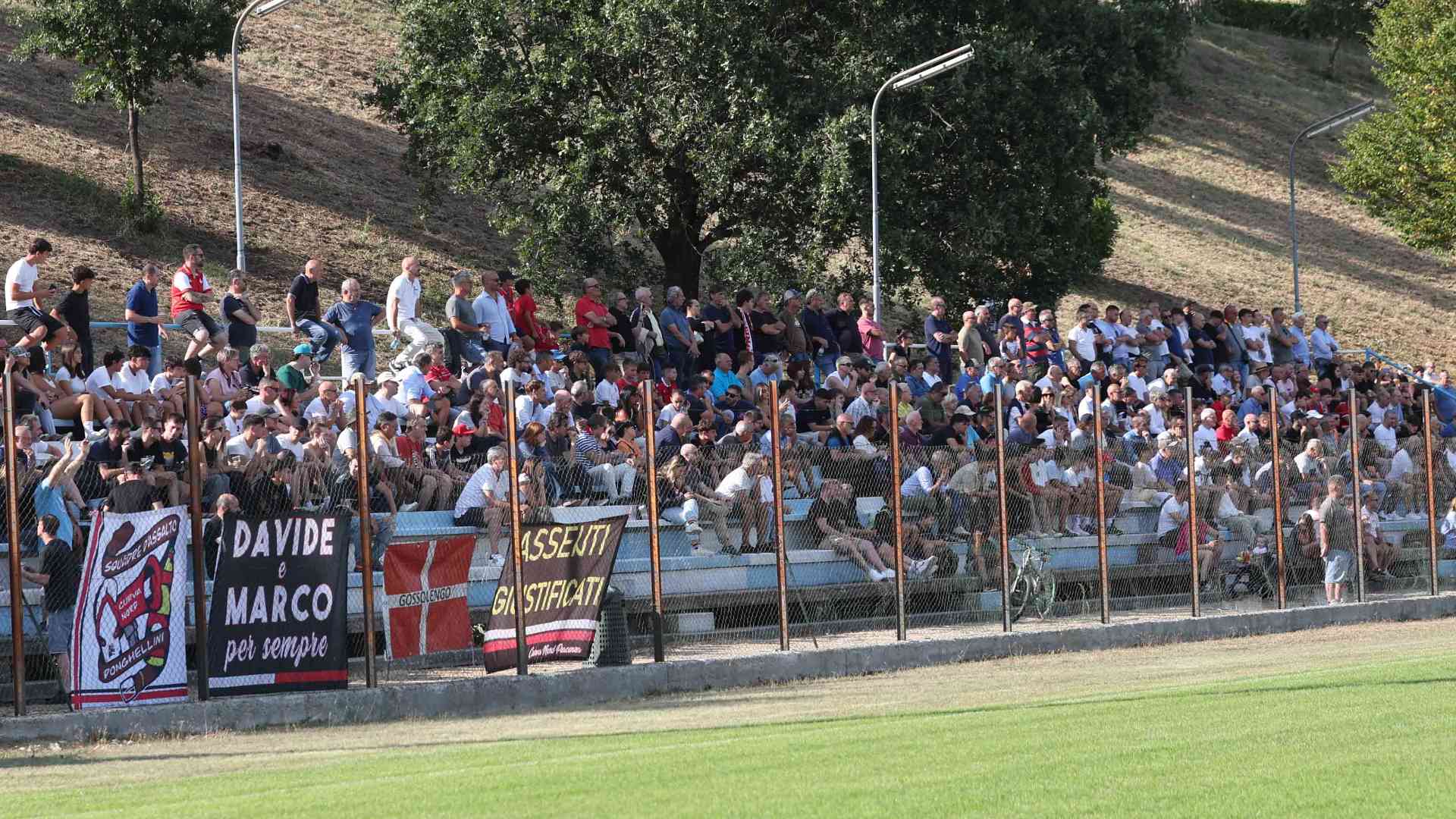 Pino-Garnero e il Piace fa il pieno di applausi a Lugagnano. LE FOTO