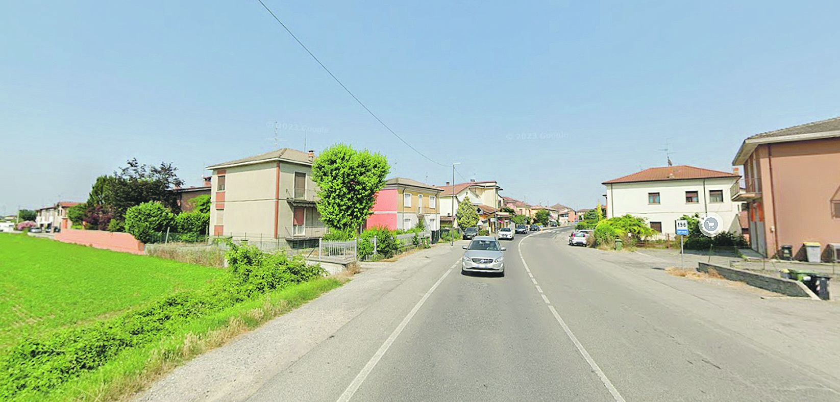 La statale 10 che attraversa Roncaglia