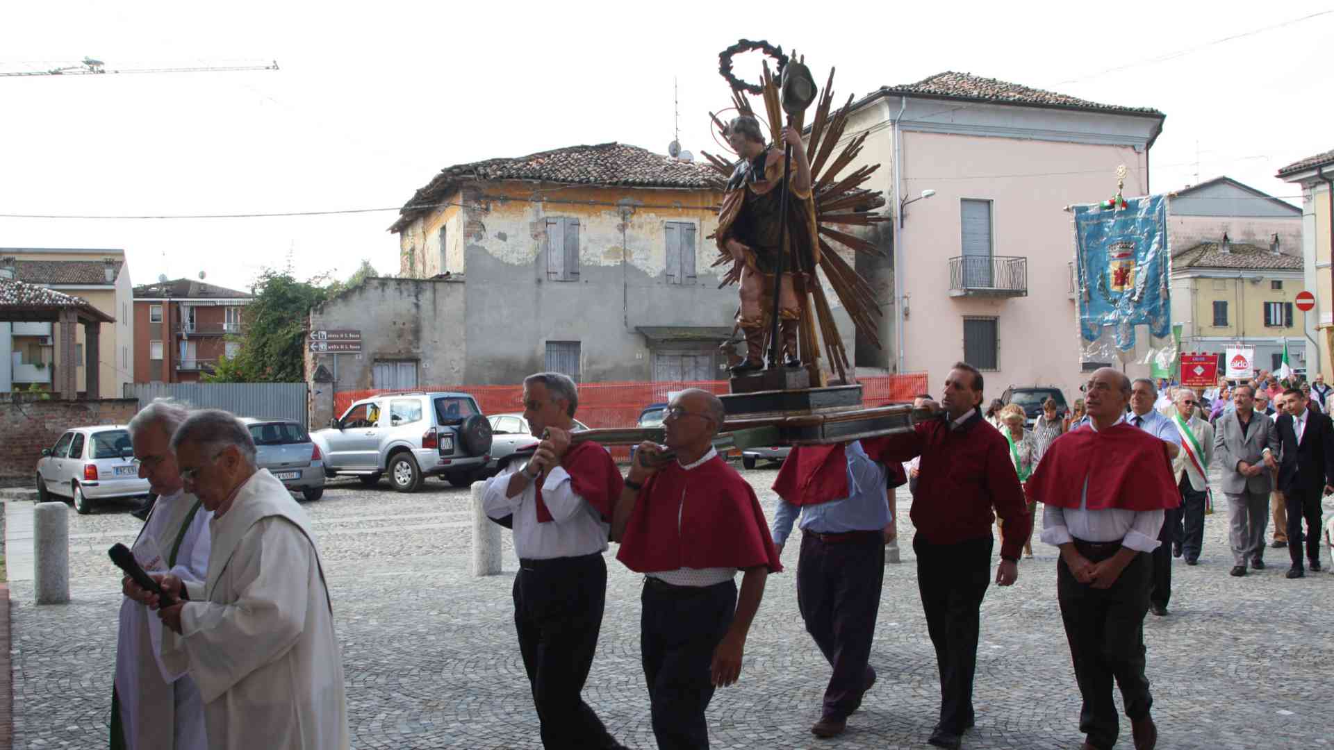 Sarmato, "Sanrocchino" a quattro volontari dal cuore d'oro