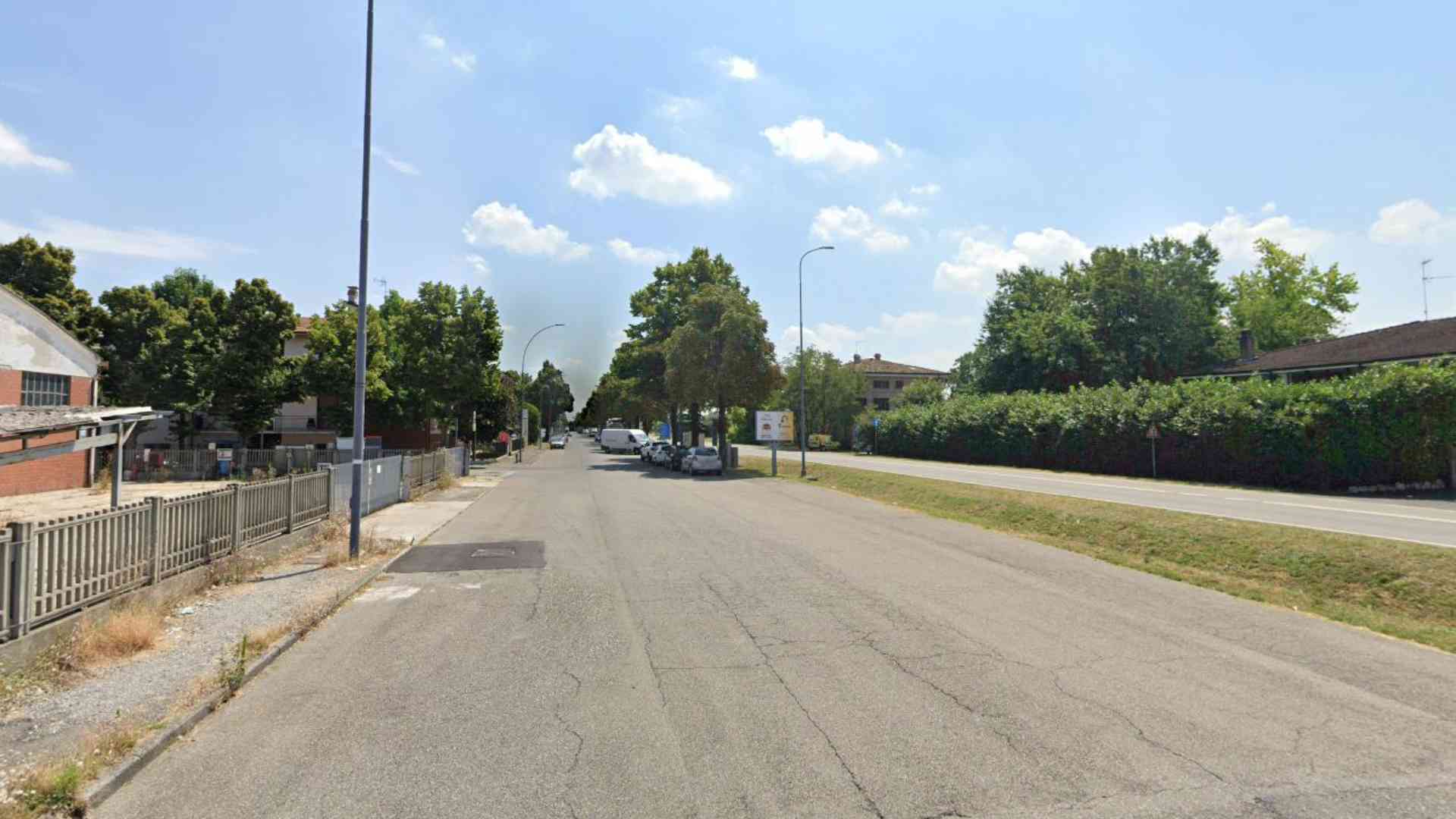 Montale a 100 all'ora: «Le auto sfrecciano, servono dissuasori»