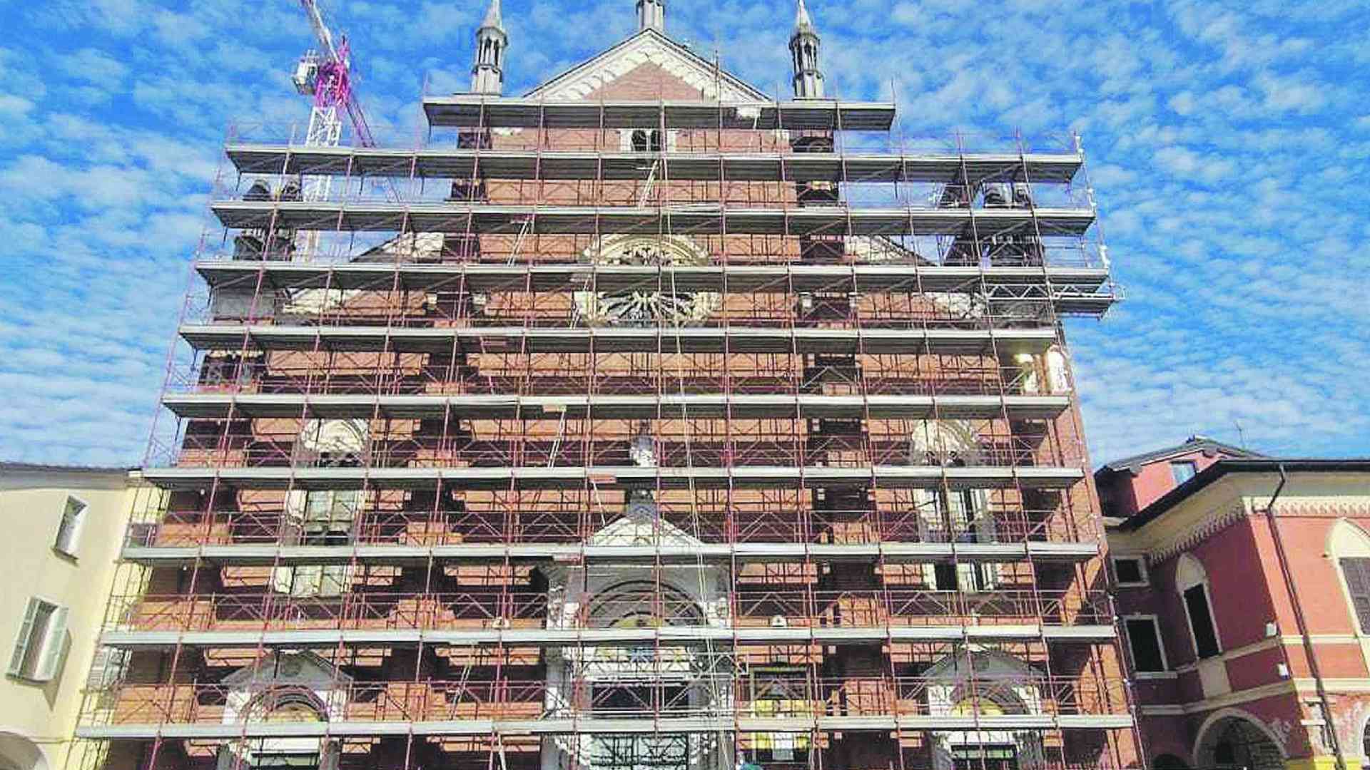 Per la basilica di Corte ingabbiata, restauri fuori e alle opere d'arte
