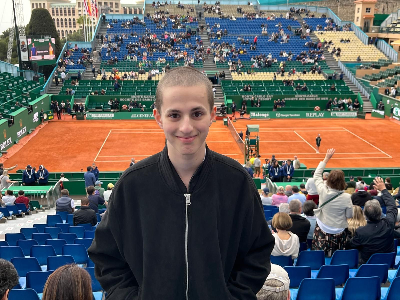 Carlo Rasi tra il pubblico al torneo di tennis a Montecarlo