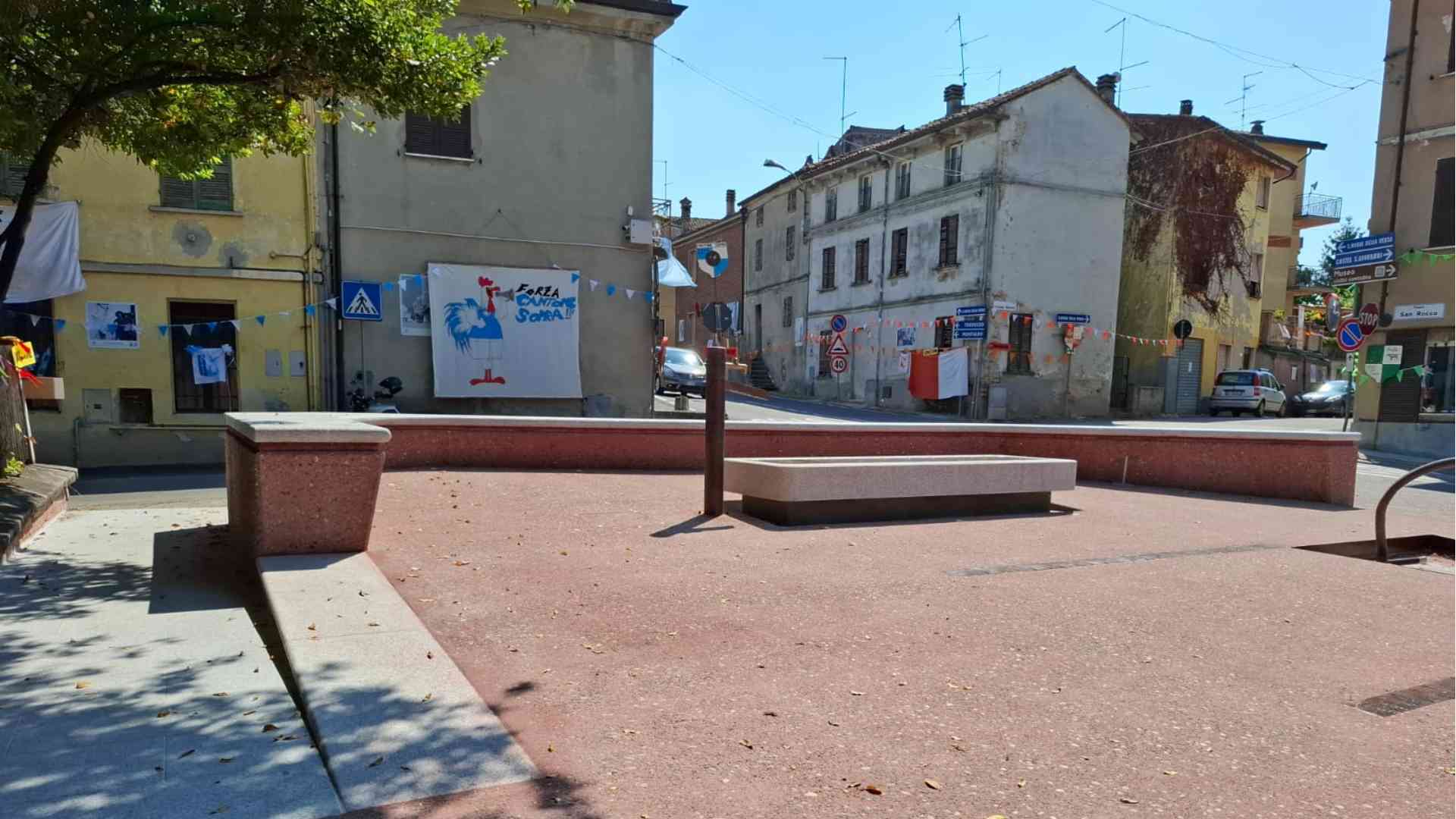 Vicobarone, la nuova piazza spacca il paese tra elogi e critiche