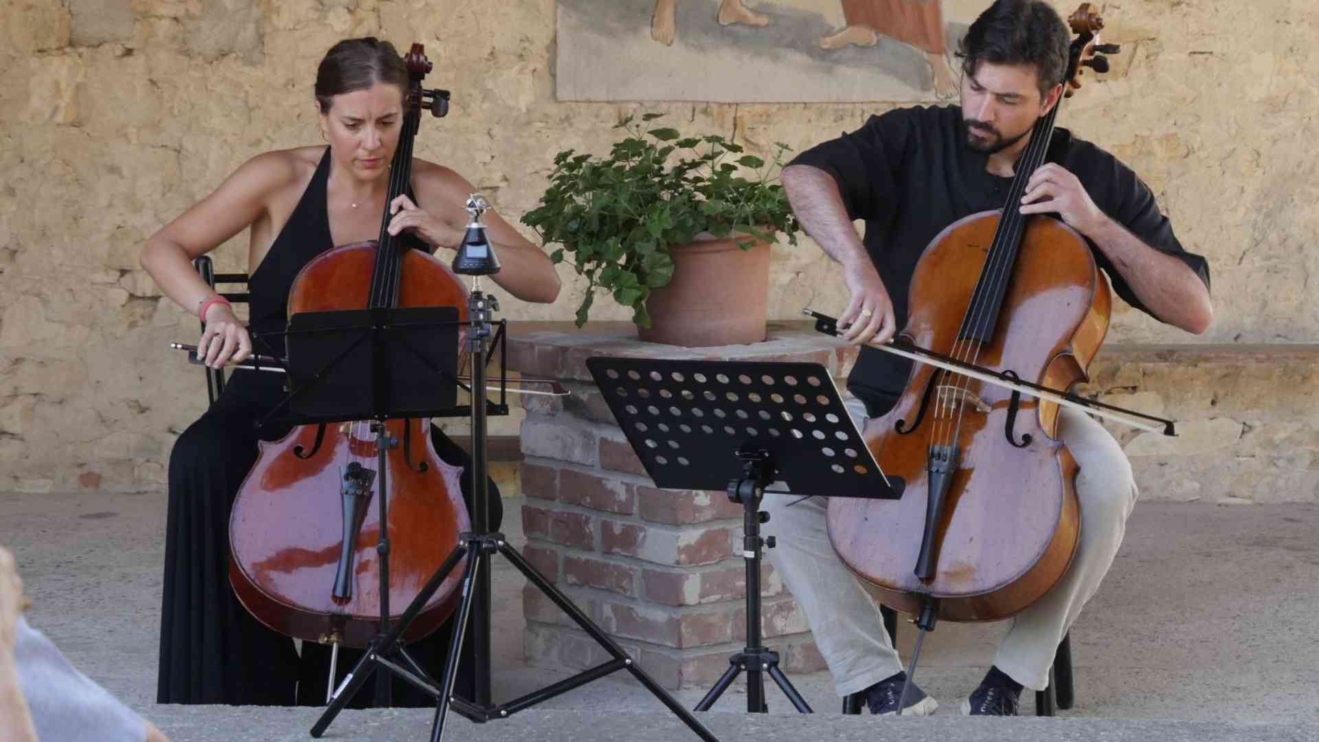 Santa Maria del Monte in ascolto, con i violoncelli si invoca la pace